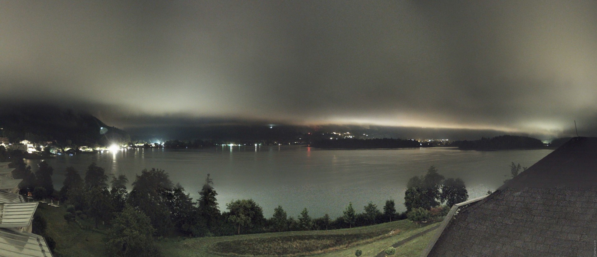 Archiv Foto Webcam Faaker See, Blickrichtung Süden