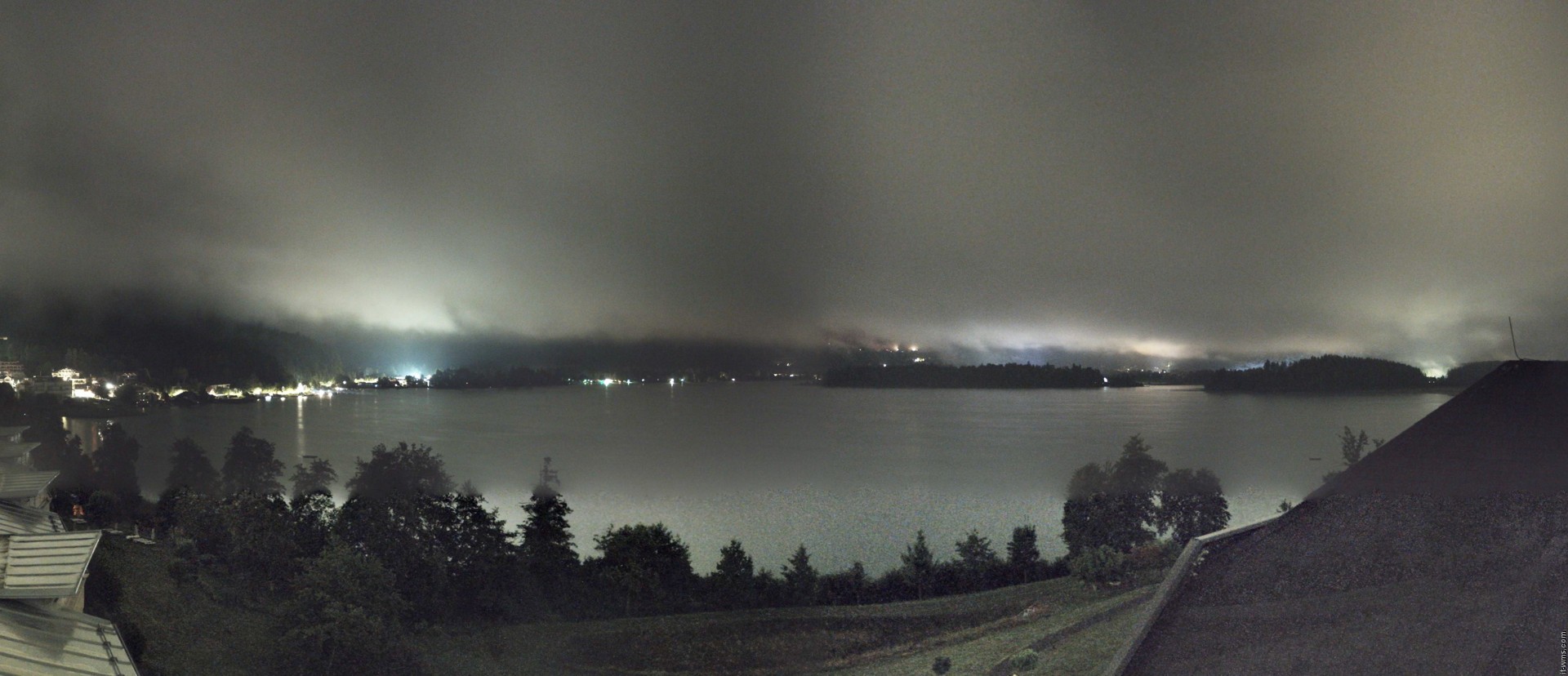 Archiv Foto Webcam Faaker See, Blickrichtung Süden