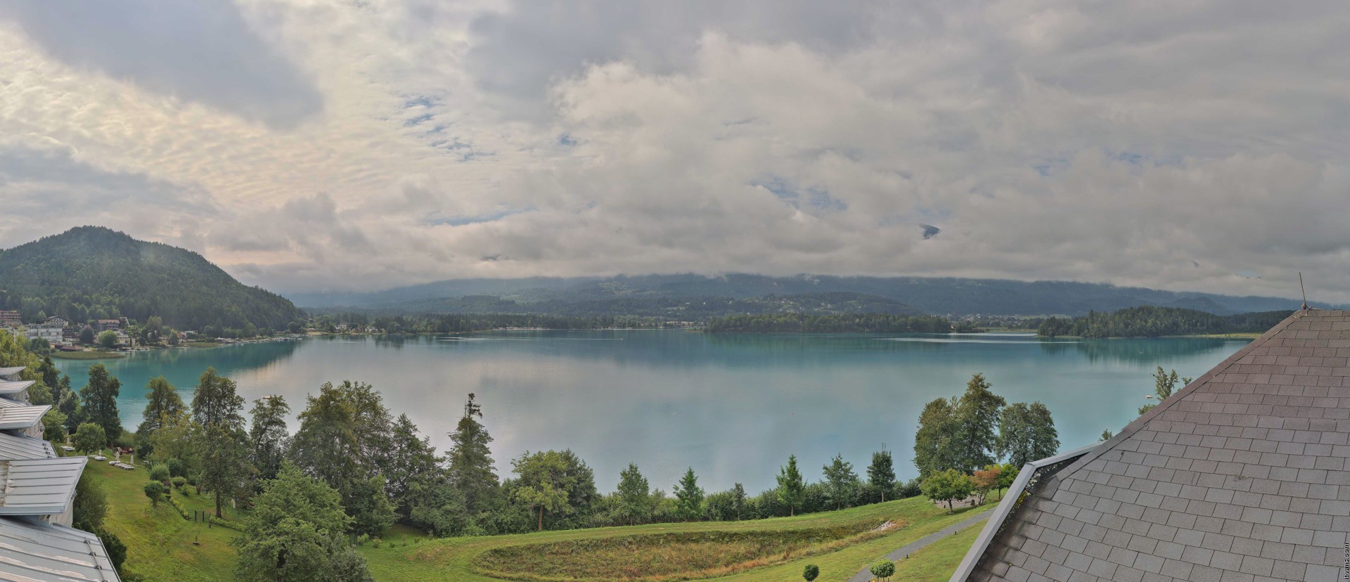 Archiv Foto Webcam Faaker See, Blickrichtung Süden