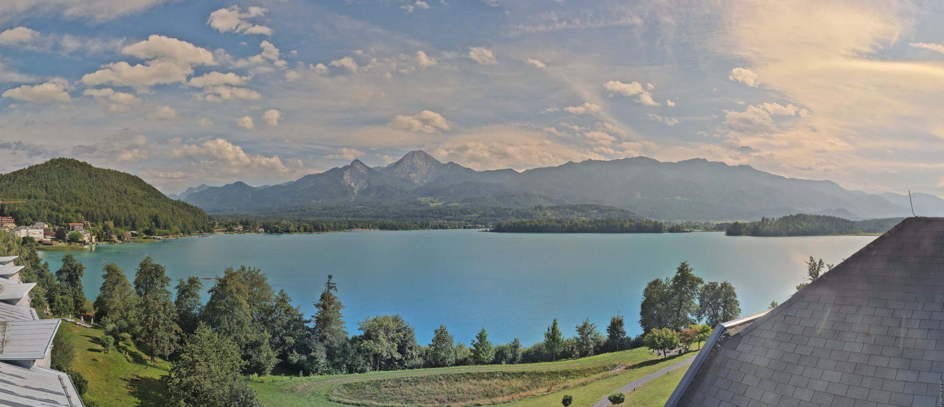 Archiv Foto Webcam Faaker See, Blickrichtung Süden