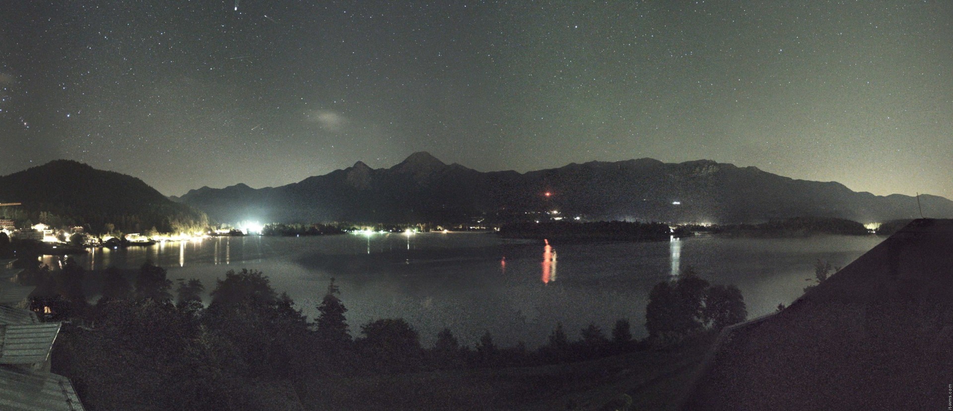 Archiv Foto Webcam Faaker See, Blickrichtung Süden