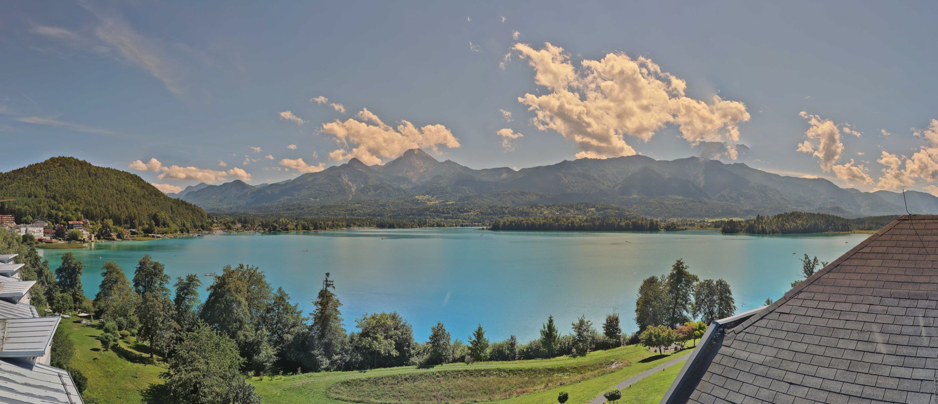 Archived image Webcam Faaker See lake, view direction south
