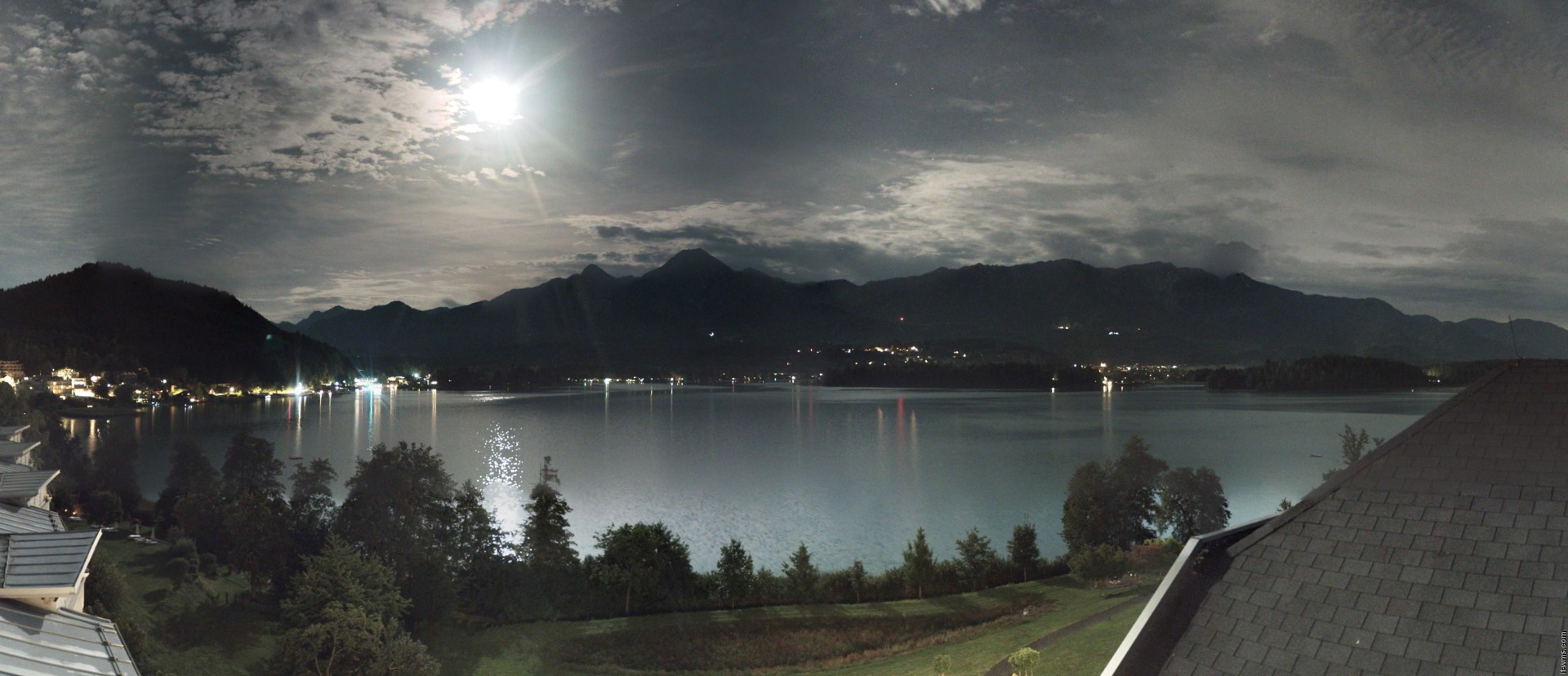 Archiv Foto Webcam Faaker See, Blickrichtung Süden