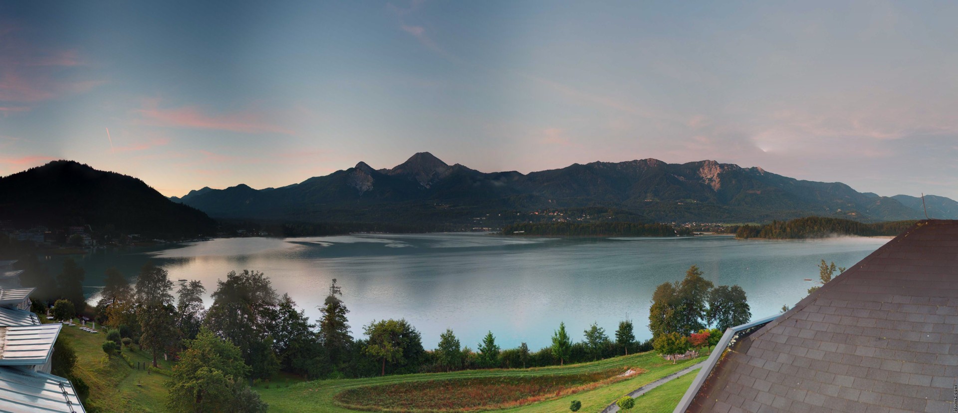 Archiv Foto Webcam Faaker See, Blickrichtung Süden