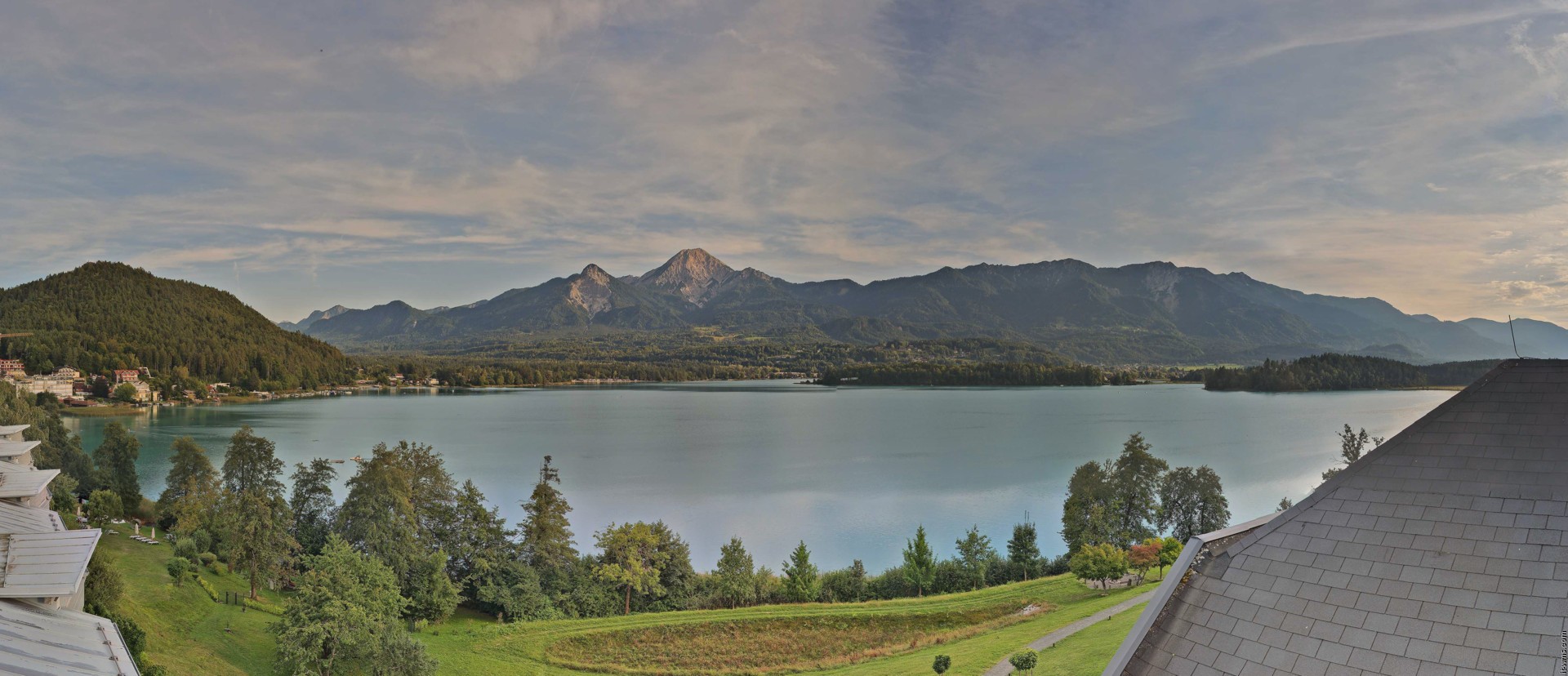 Archiv Foto Webcam Faaker See, Blickrichtung Süden