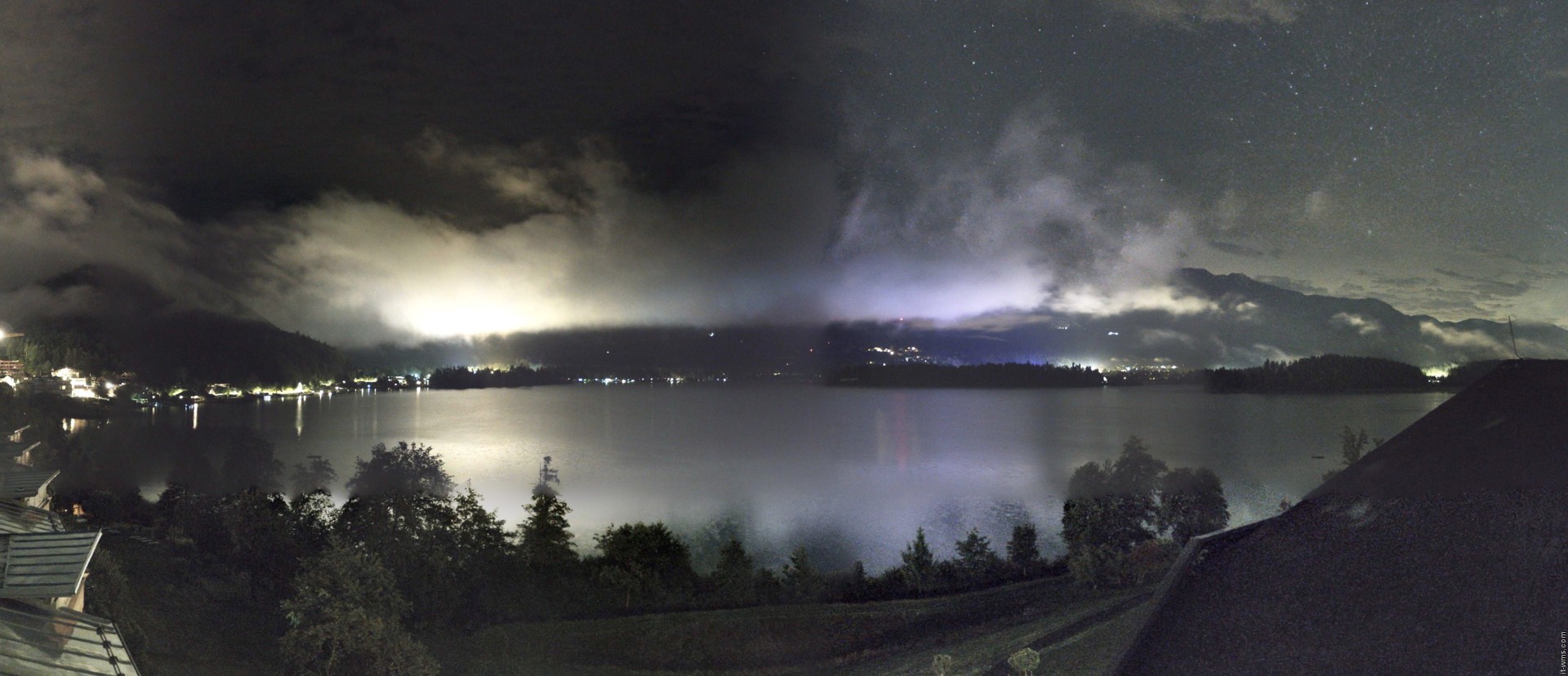 Archiv Foto Webcam Faaker See, Blickrichtung Süden