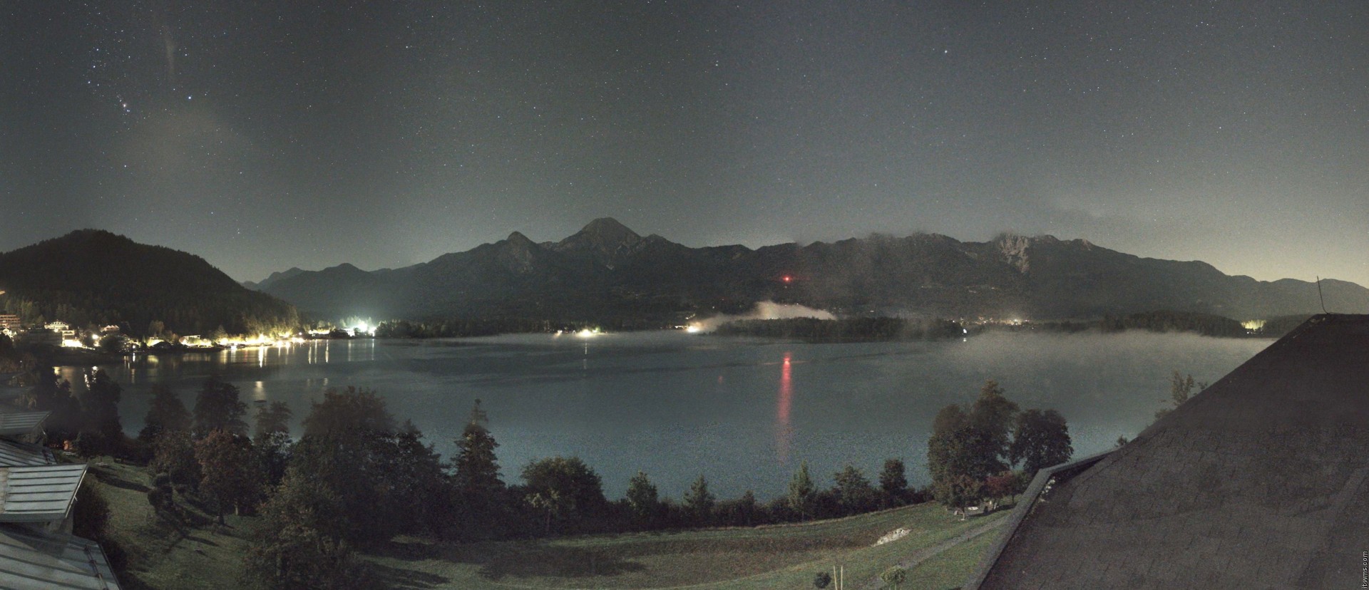 Archived image Webcam Faaker See lake, view direction south