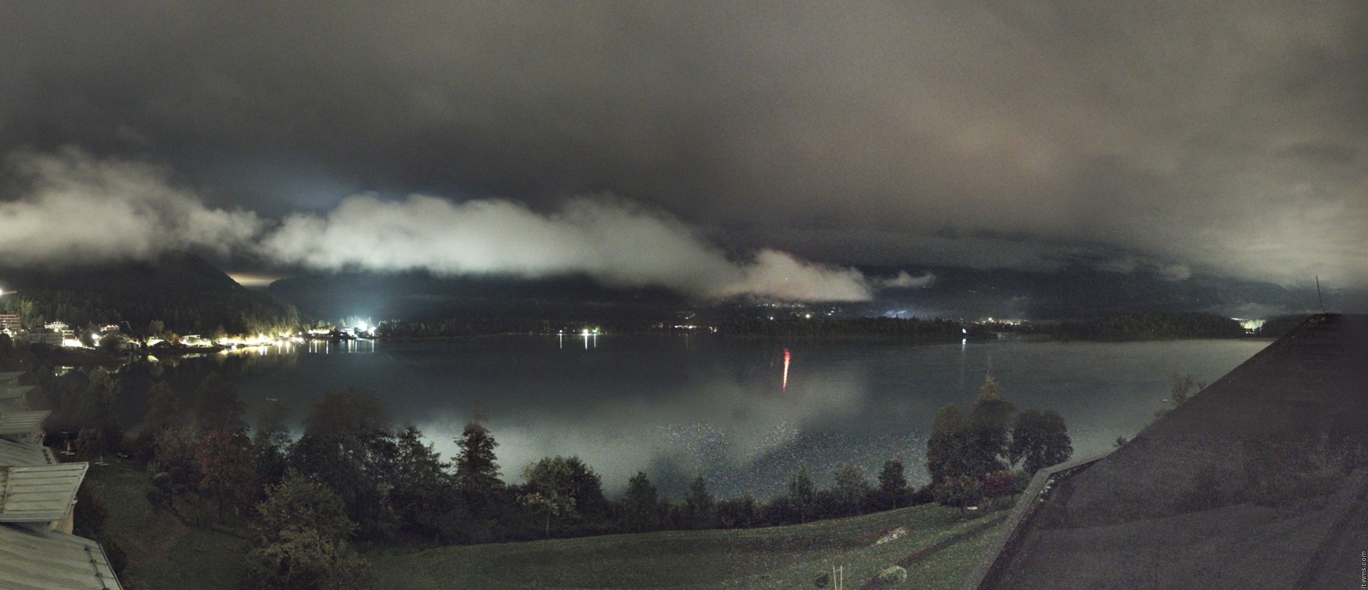 Archived image Webcam Faaker See lake, view direction south