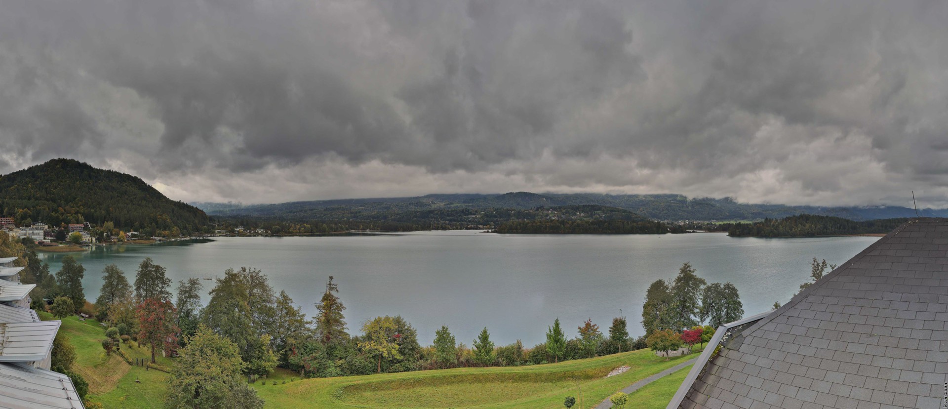 Archived image Webcam Faaker See lake, view direction south