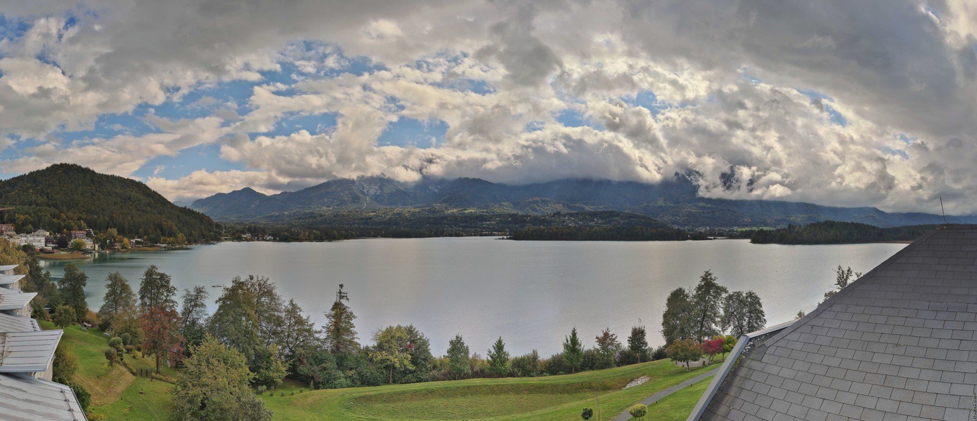 Archived image Webcam Faaker See lake, view direction south