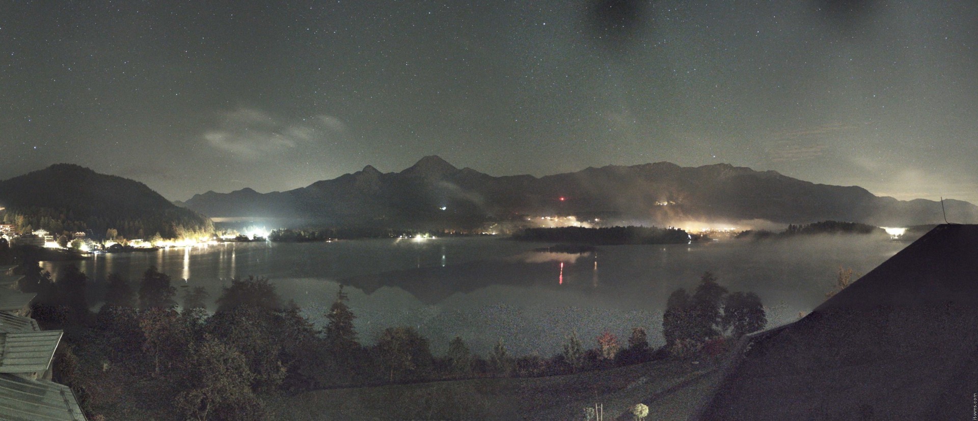 Archived image Webcam Faaker See lake, view direction south