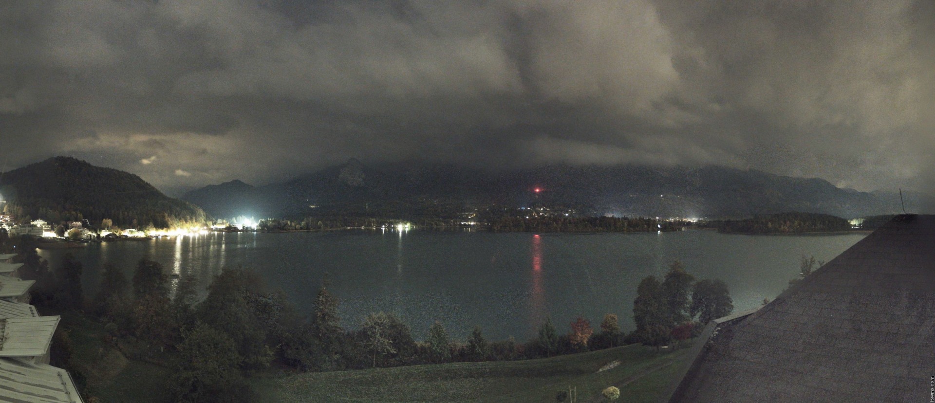 Archiv Foto Webcam Faaker See, Blickrichtung Süden