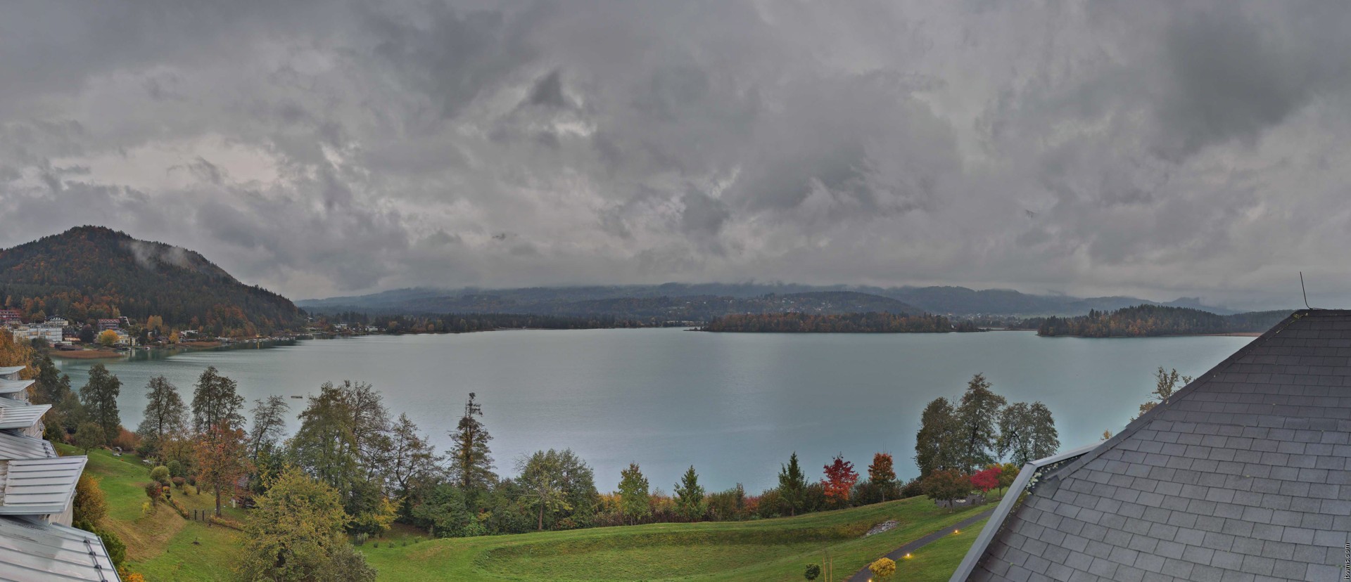 Archiv Foto Webcam Faaker See, Blickrichtung Süden