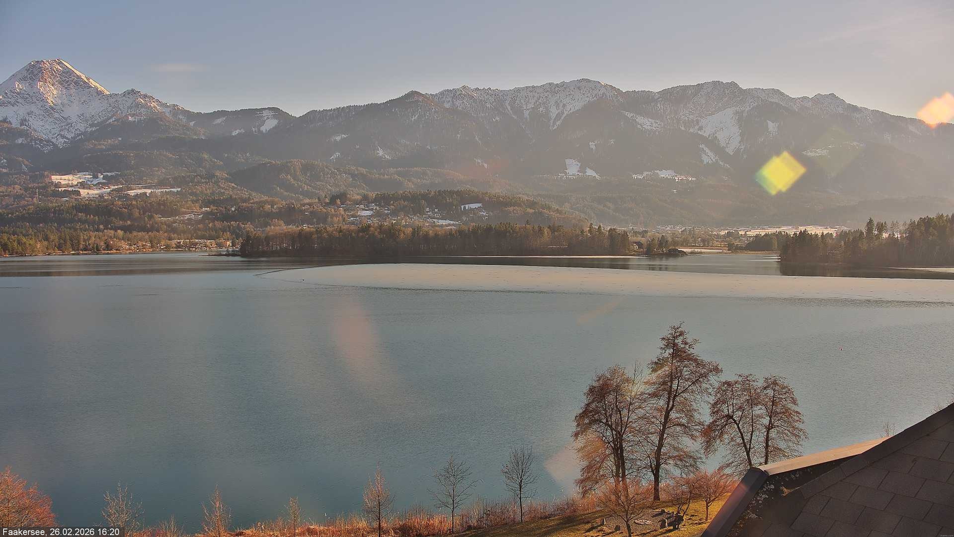 Archived image Webcam Faaker See lake, near Villach