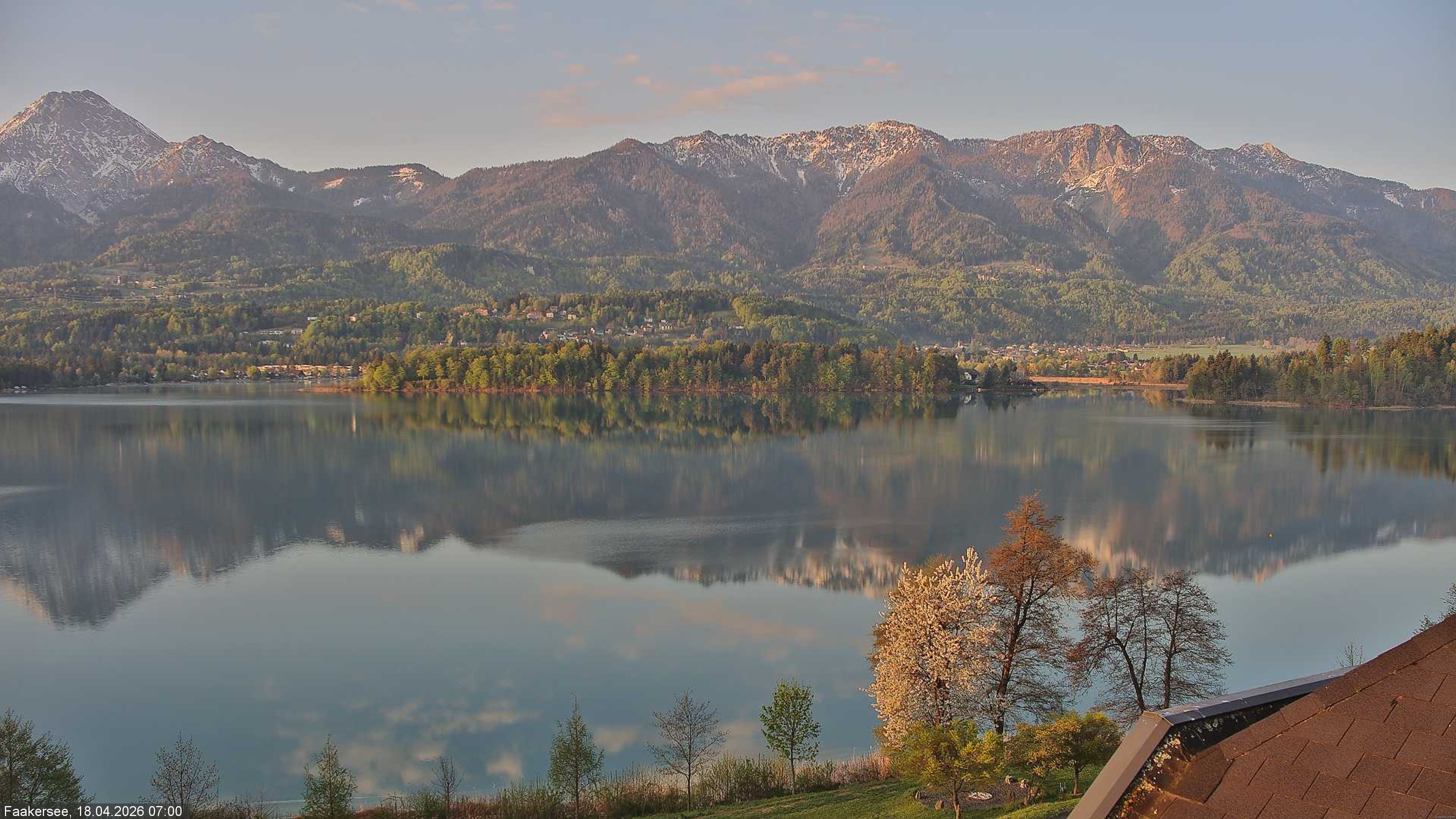 Archiv Foto Webcam Faaker See