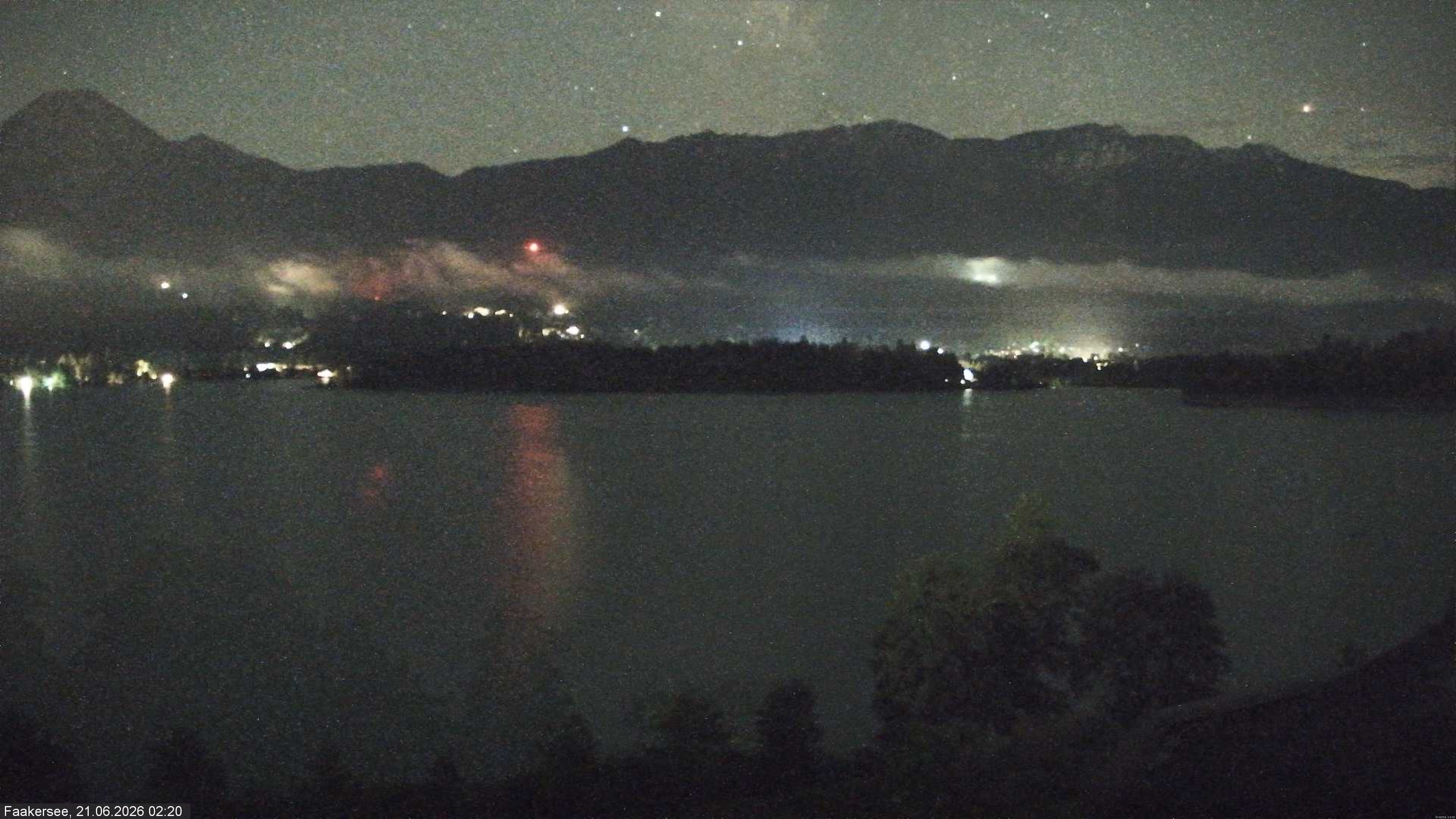 Archived image Webcam Faaker See lake, near Villach