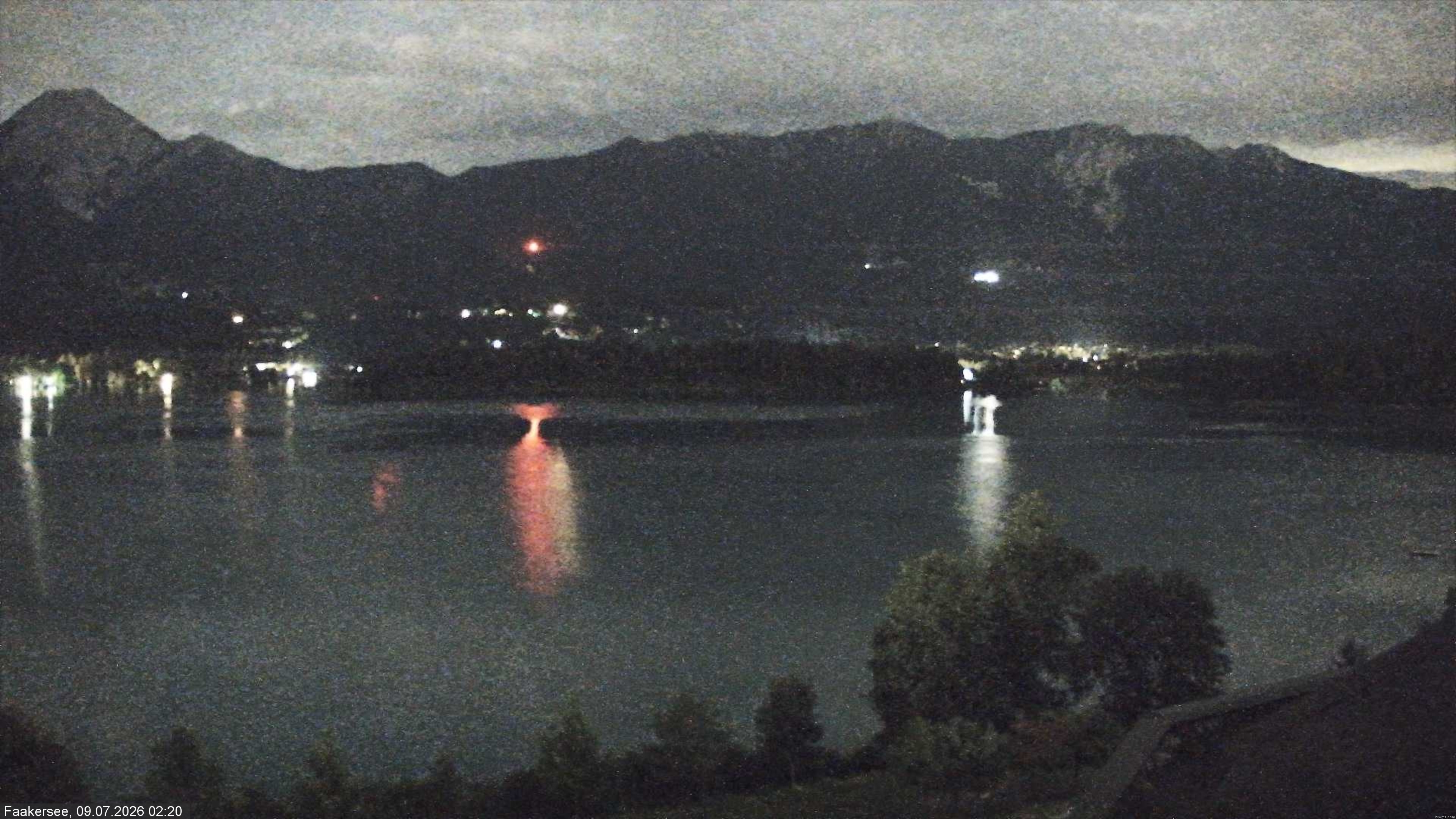 Archived image Webcam Faaker See lake, near Villach