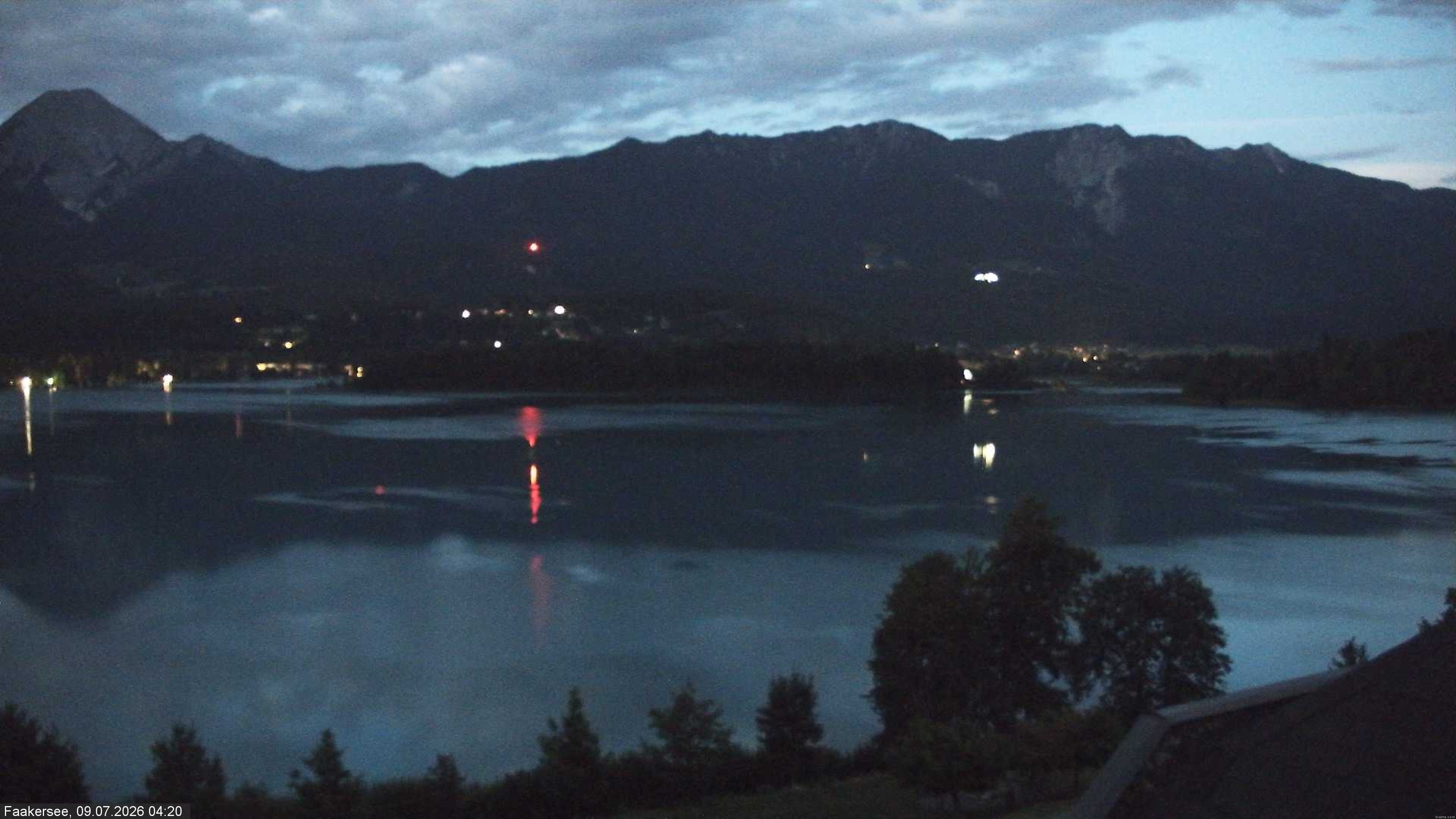 Archived image Webcam Faaker See lake, near Villach