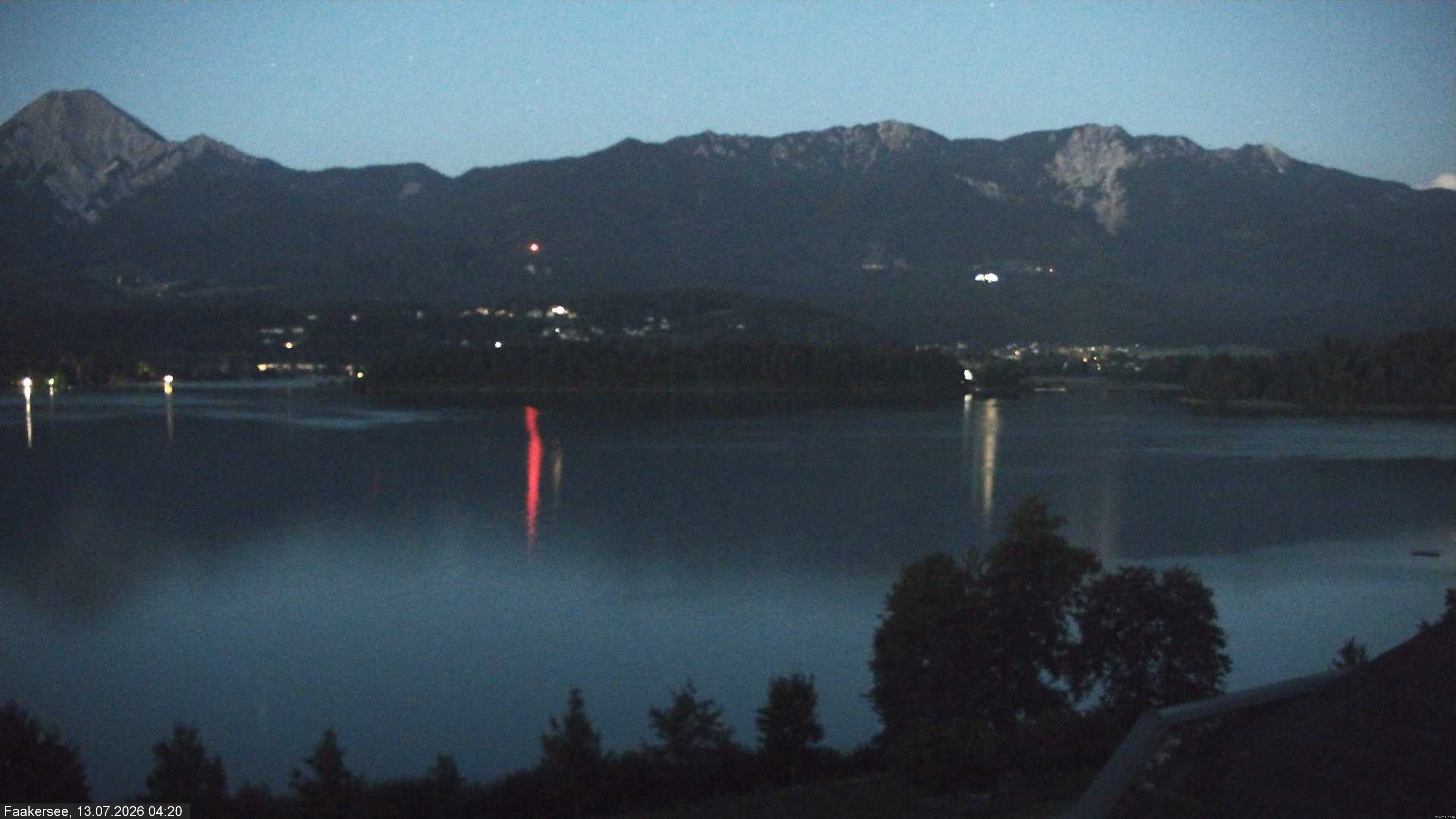 Archived image Webcam Faaker See lake, near Villach
