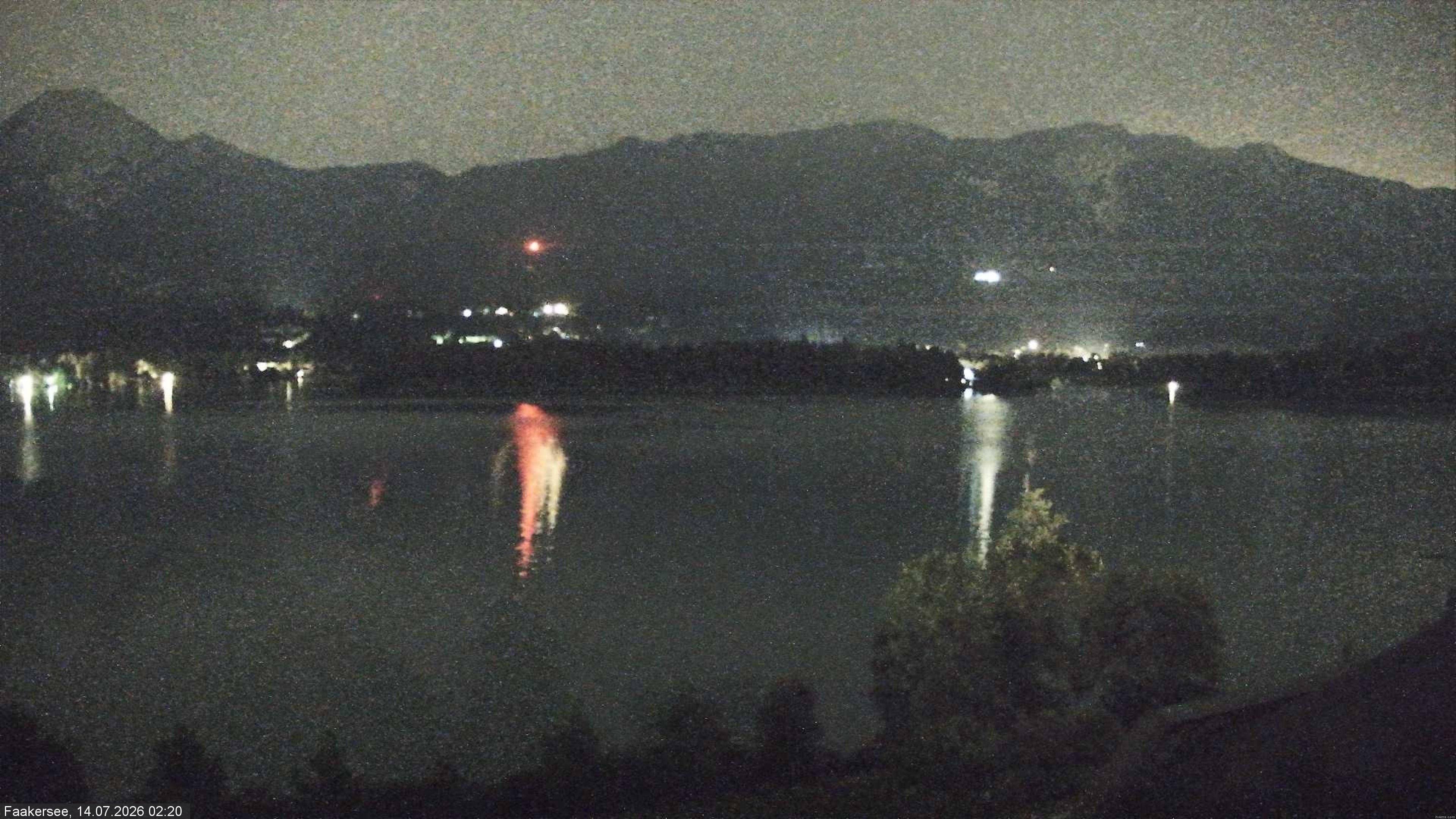 Archived image Webcam Faaker See lake, near Villach