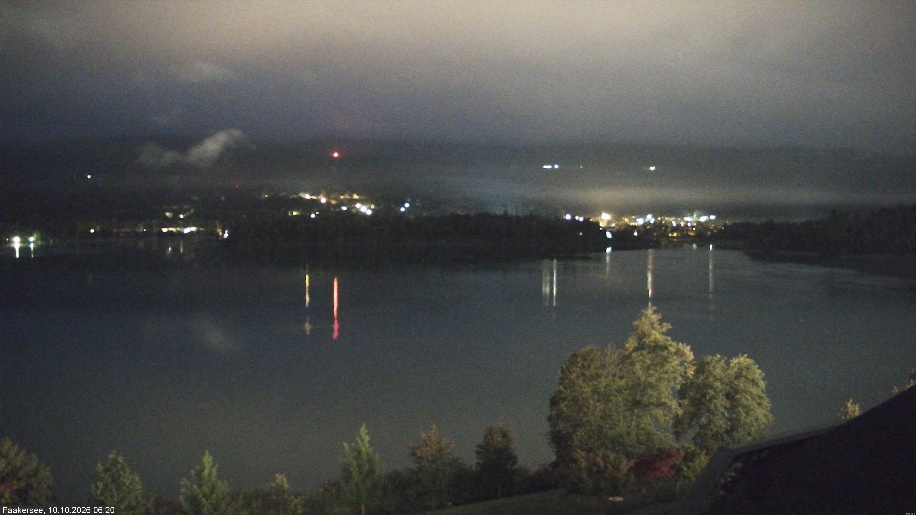 Archived image Webcam Faaker See lake, near Villach