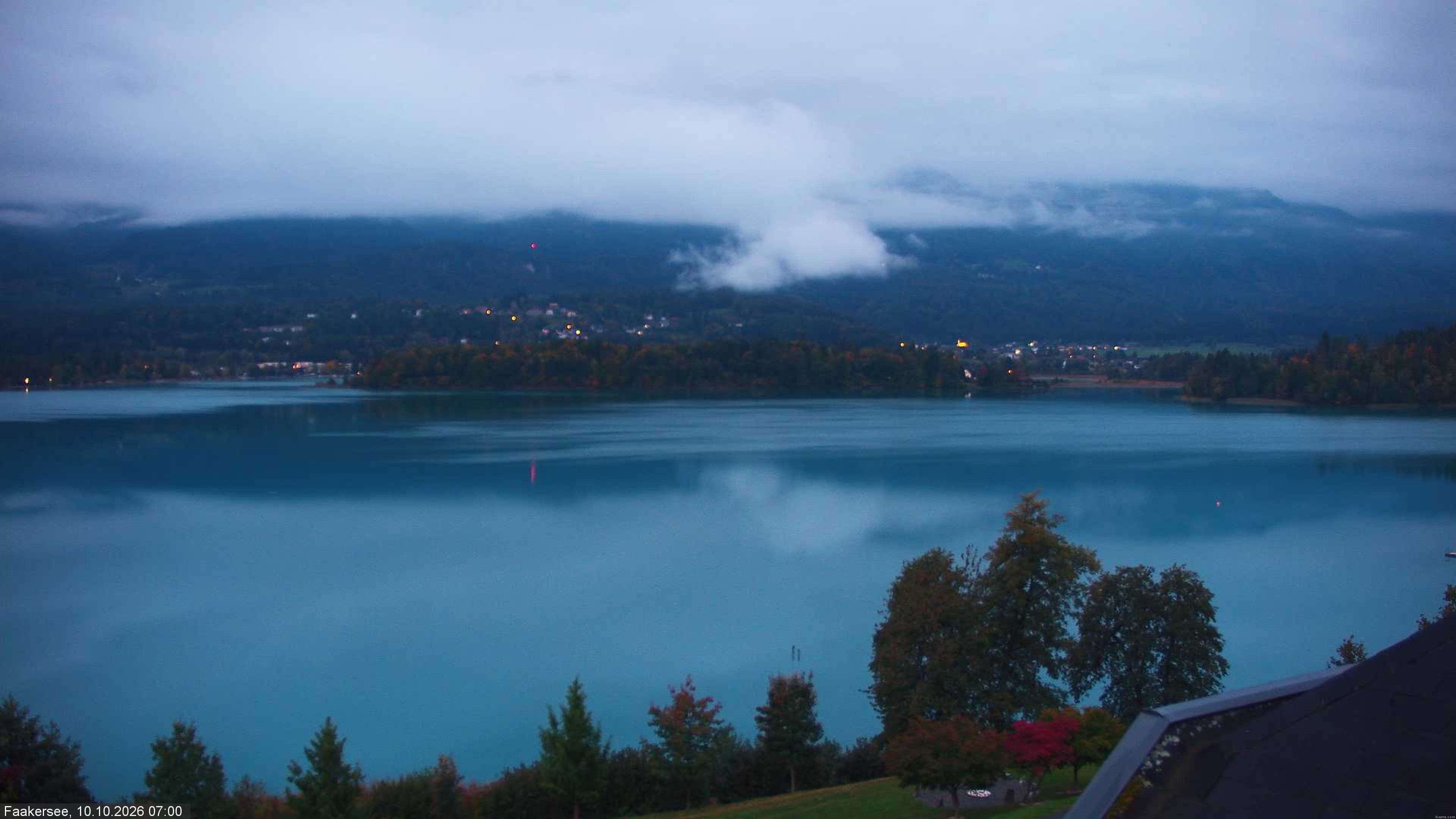 Archived image Webcam Faaker See lake, near Villach