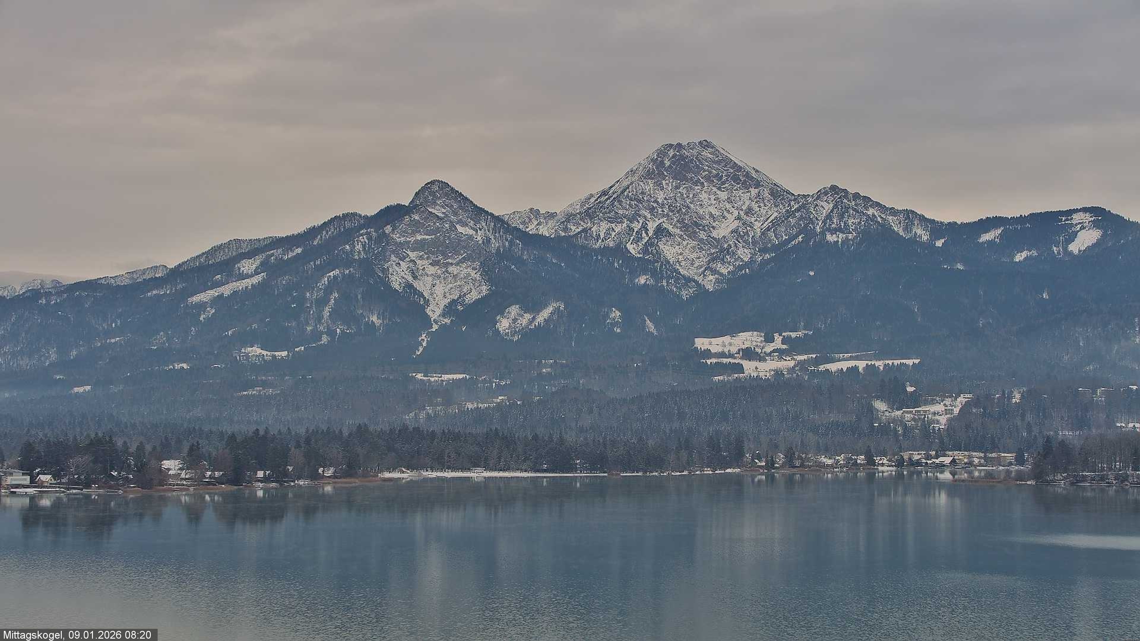 Archiv Foto Webcam Faaker See, Blickrichtung Mittagskogel