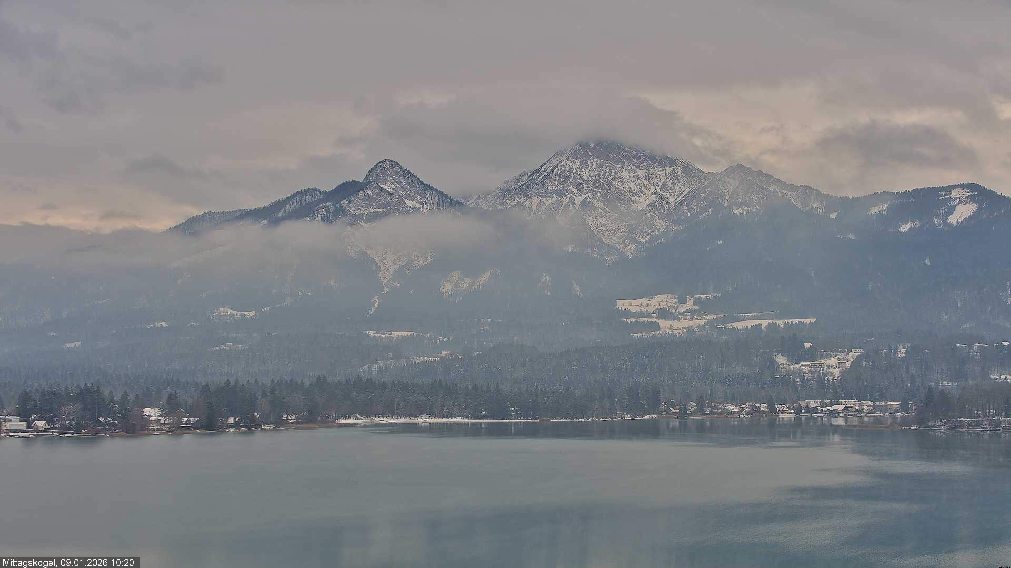 Archiv Foto Webcam Faaker See, Blickrichtung Mittagskogel