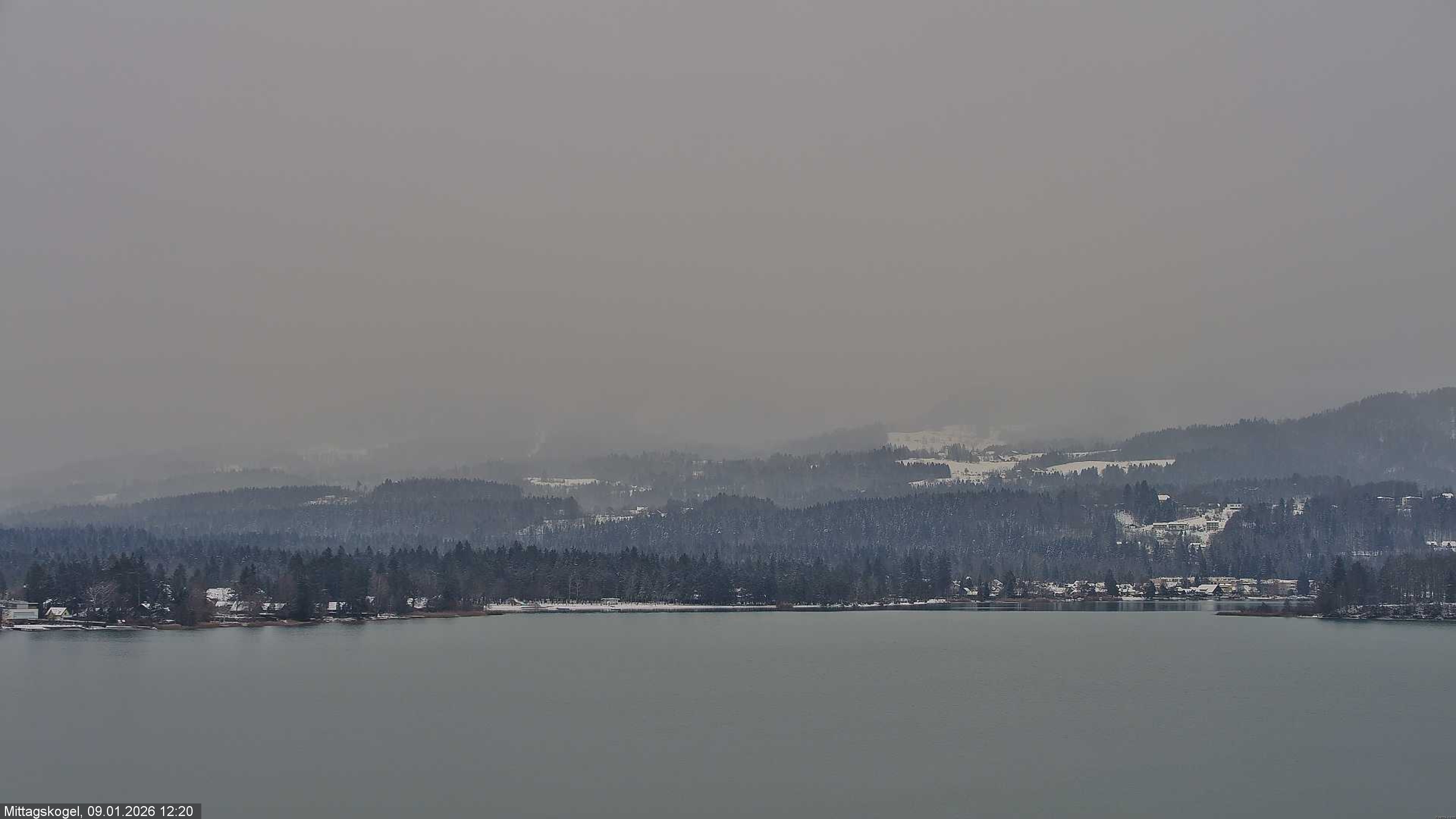 Archiv Foto Webcam Faaker See, Blickrichtung Mittagskogel