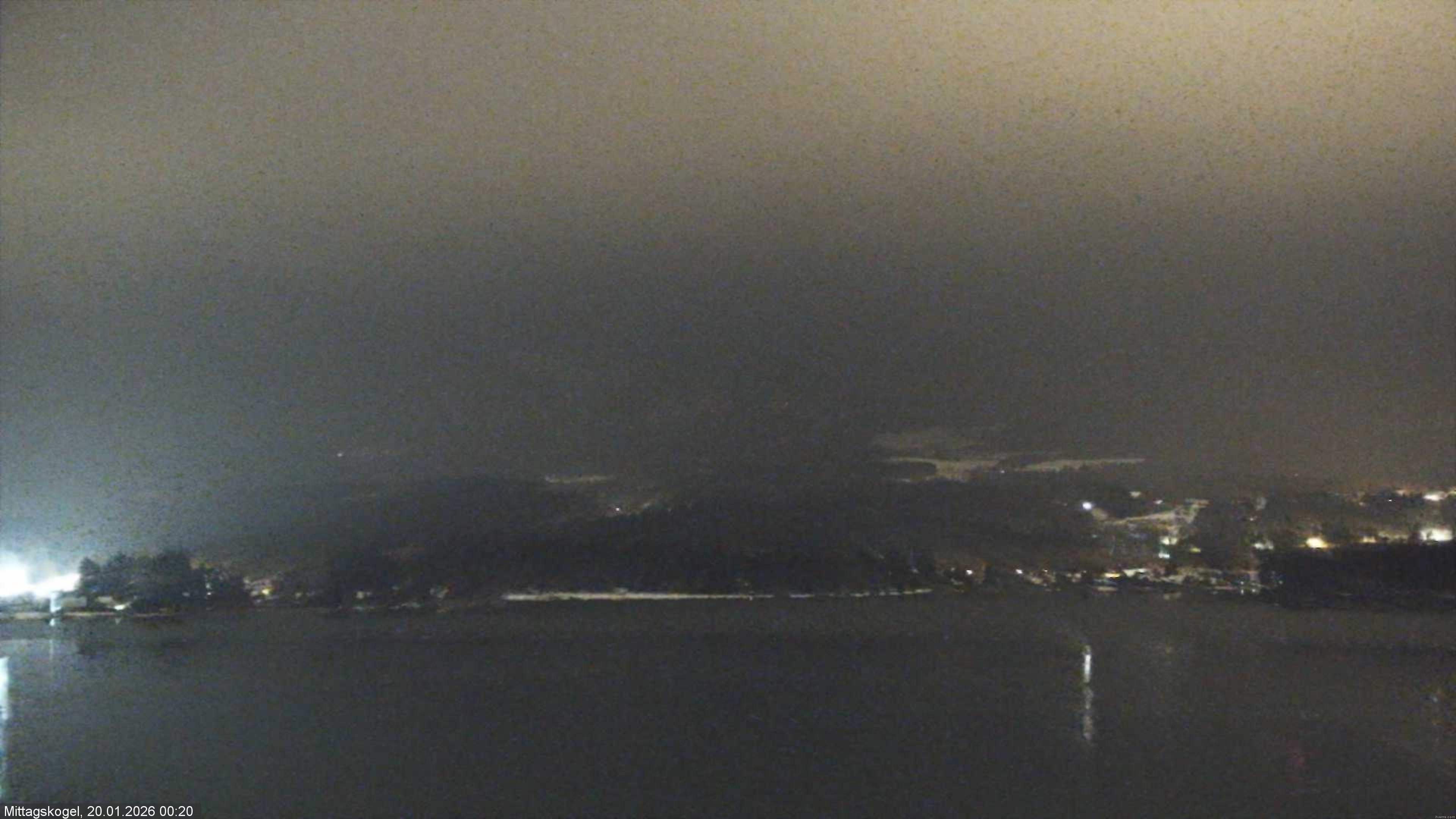 Archiv Foto Webcam Faaker See, Blickrichtung Mittagskogel