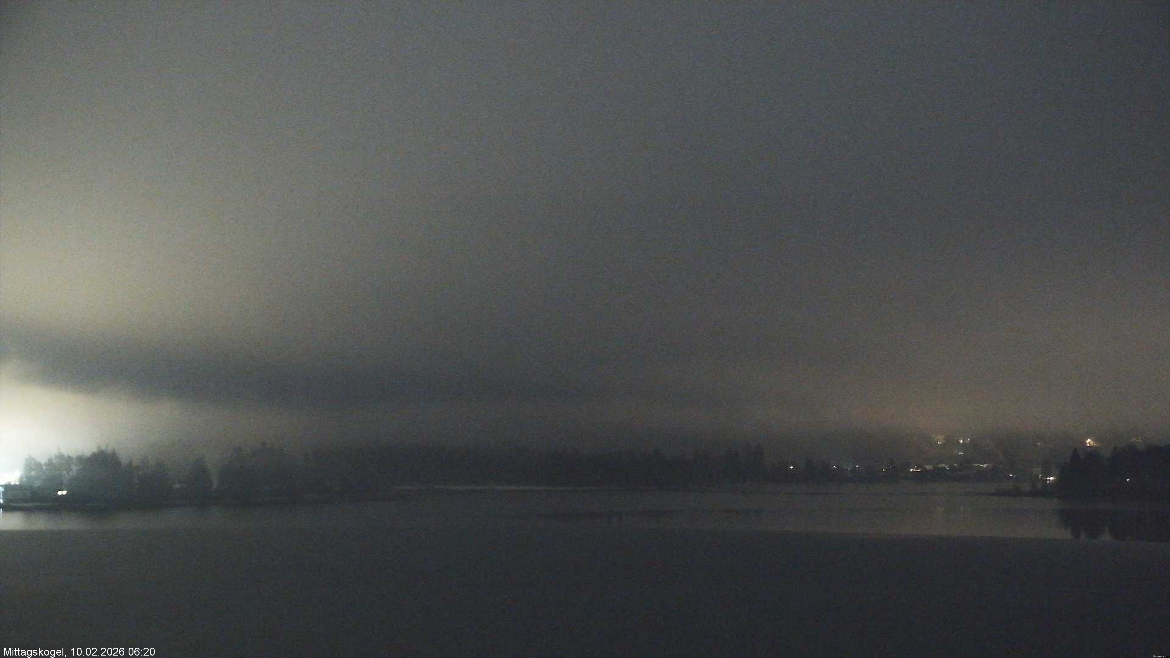 Archiv Foto Webcam Faaker See, Blickrichtung Mittagskogel