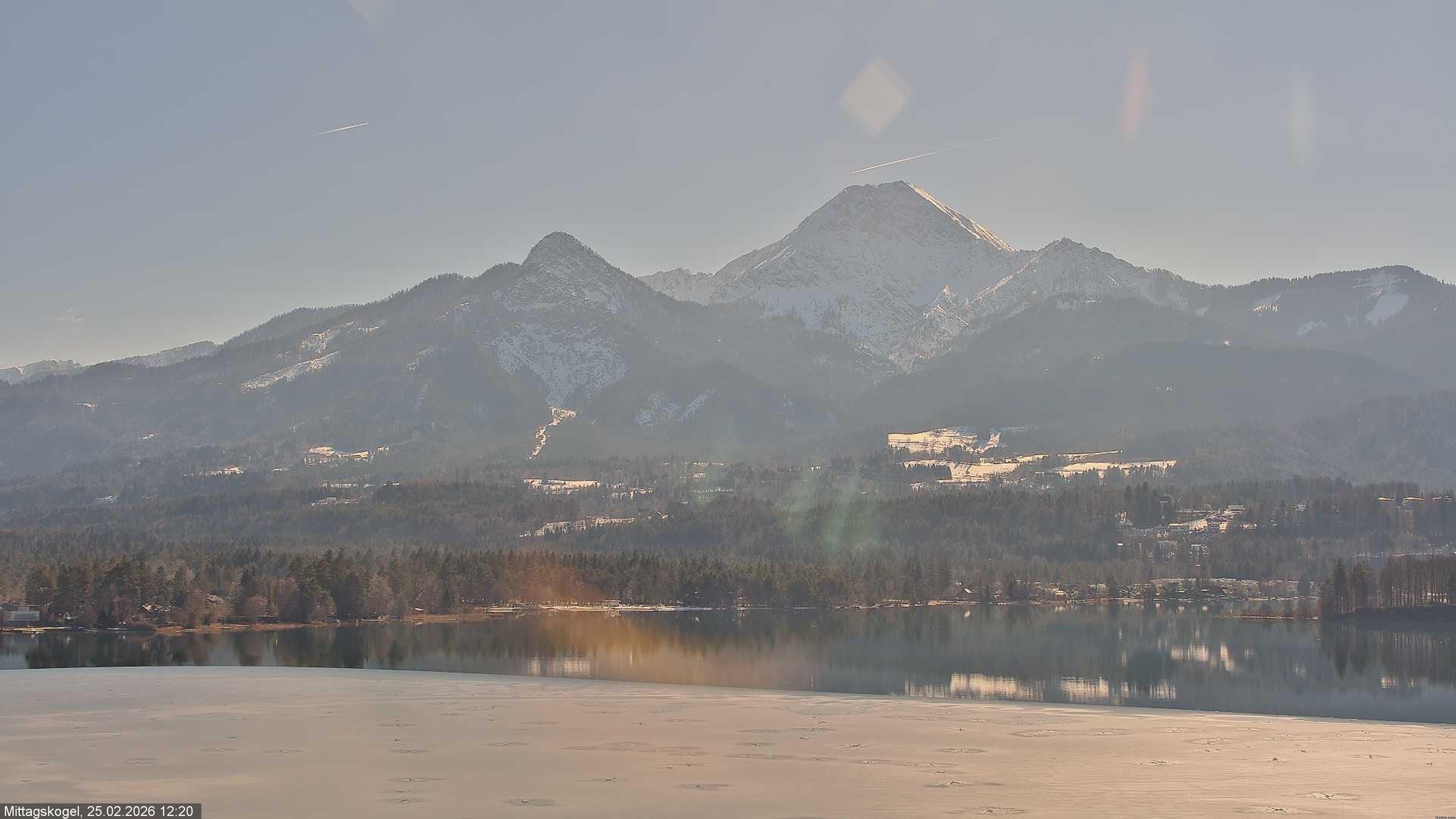 Archived image Webcam Mittagskogel mountain, Faaker See lake