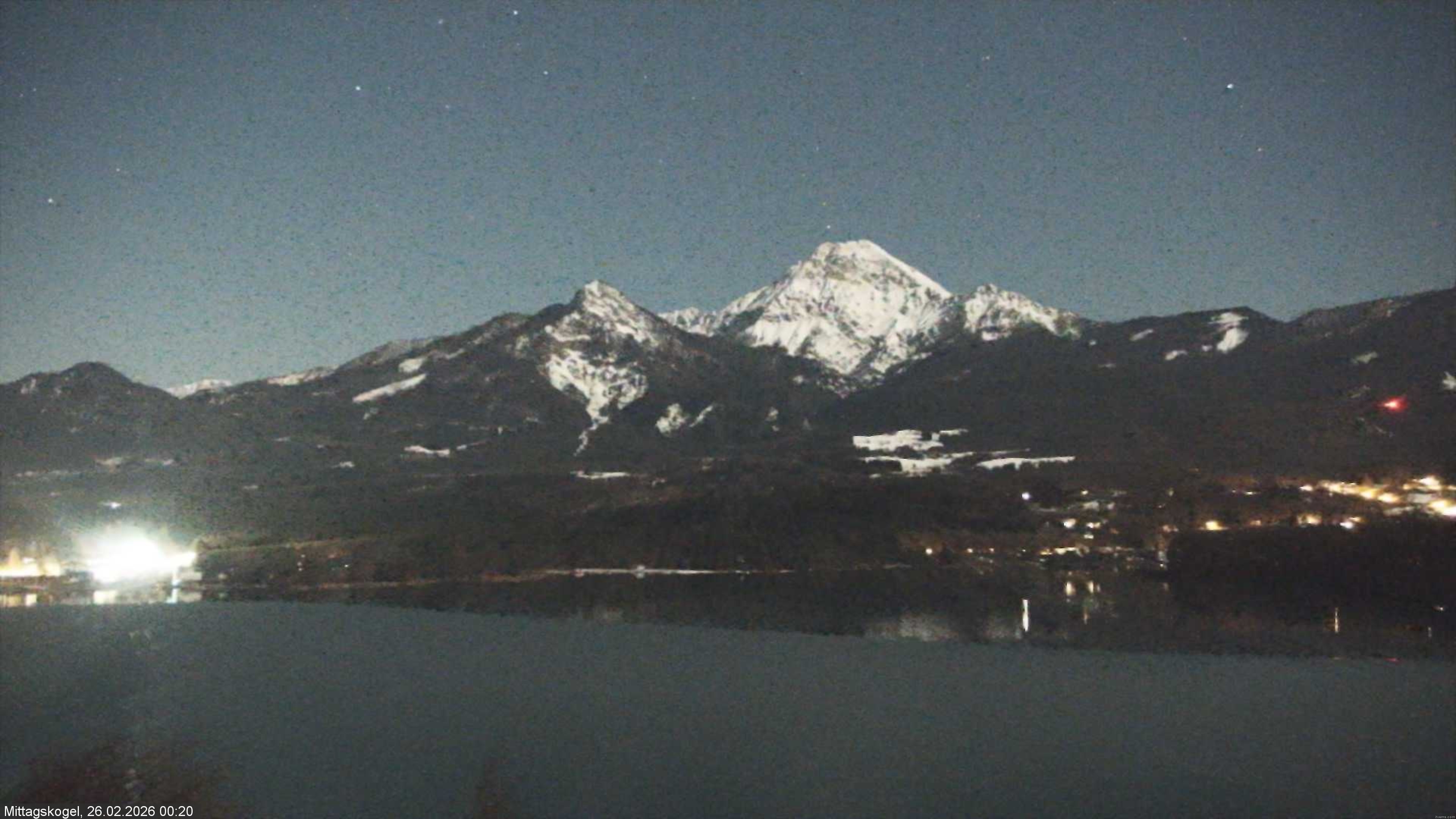 Archived image Webcam Mittagskogel mountain, Faaker See lake