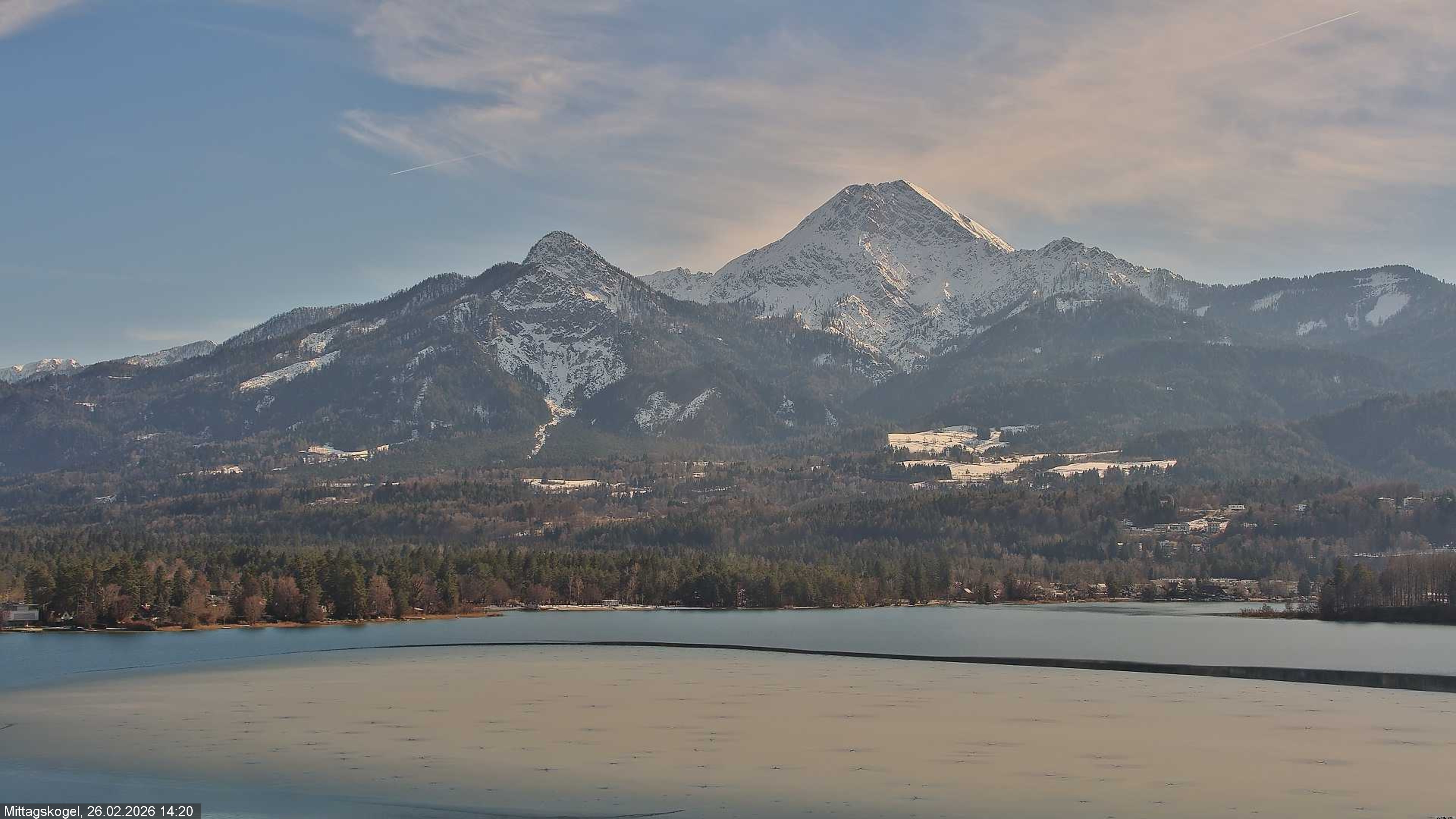 Archived image Webcam Mittagskogel mountain, Faaker See lake