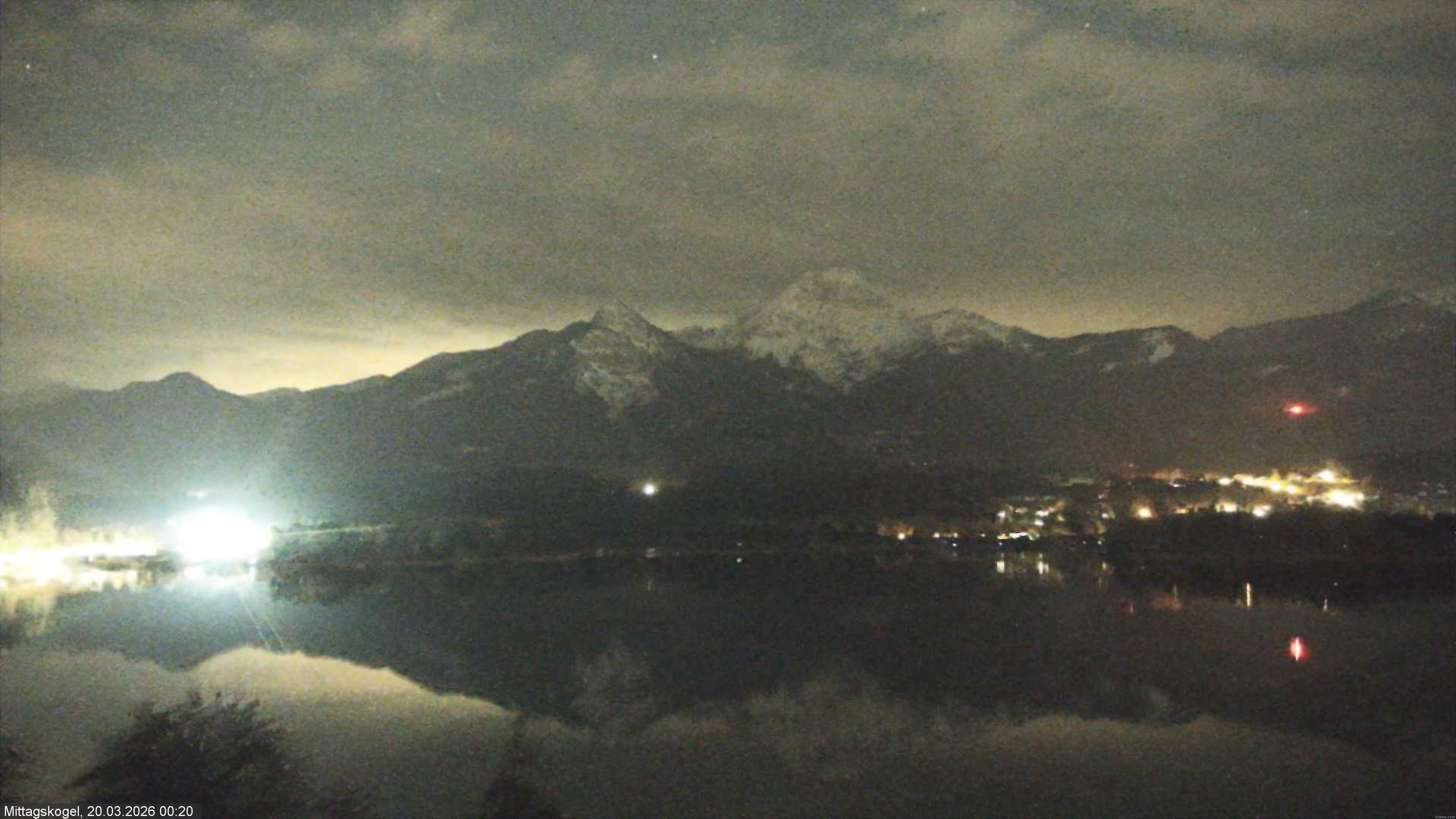 Archived image Webcam Mittagskogel mountain, Faaker See lake