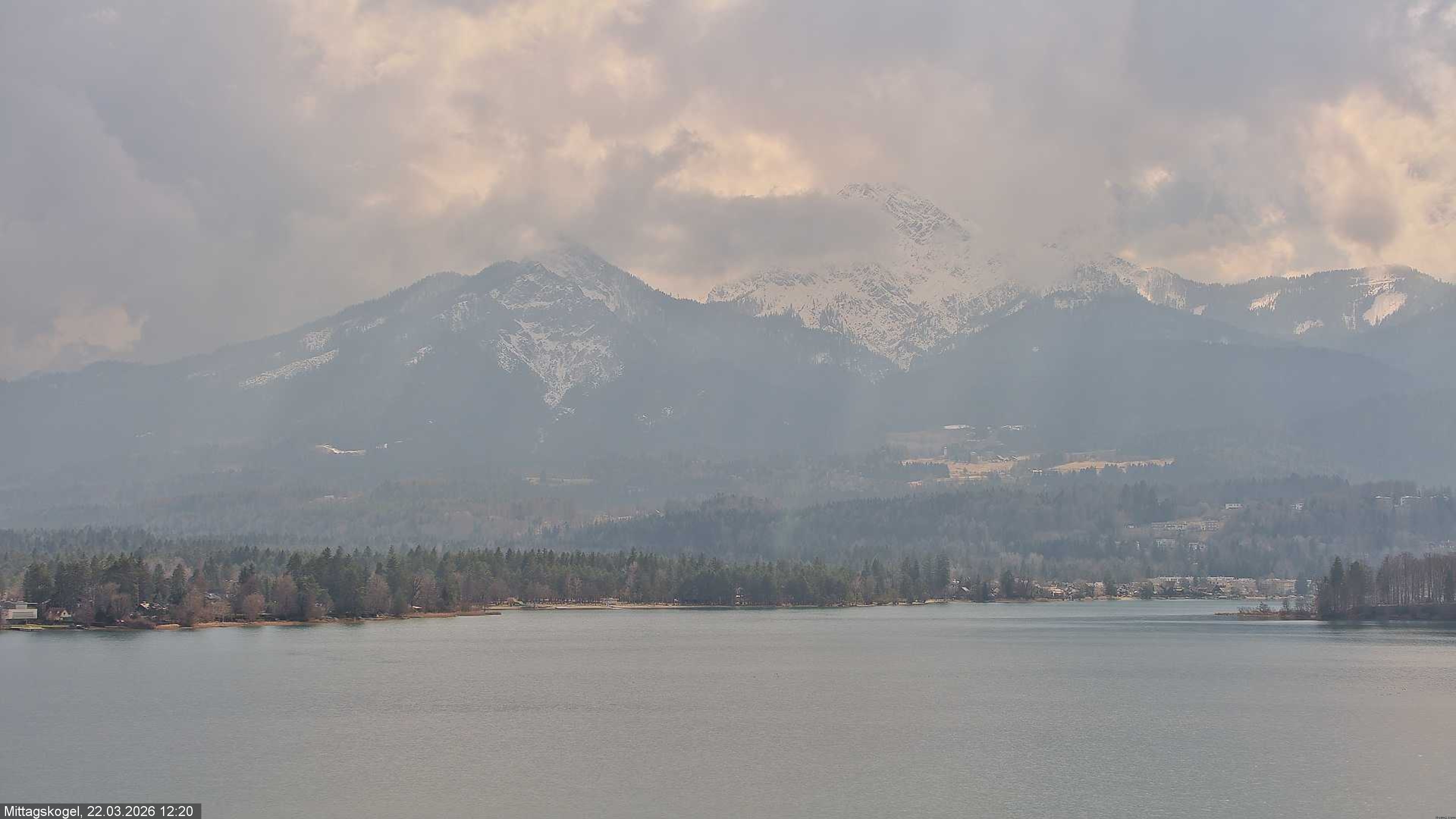 Archived image Webcam Mittagskogel mountain, Faaker See lake