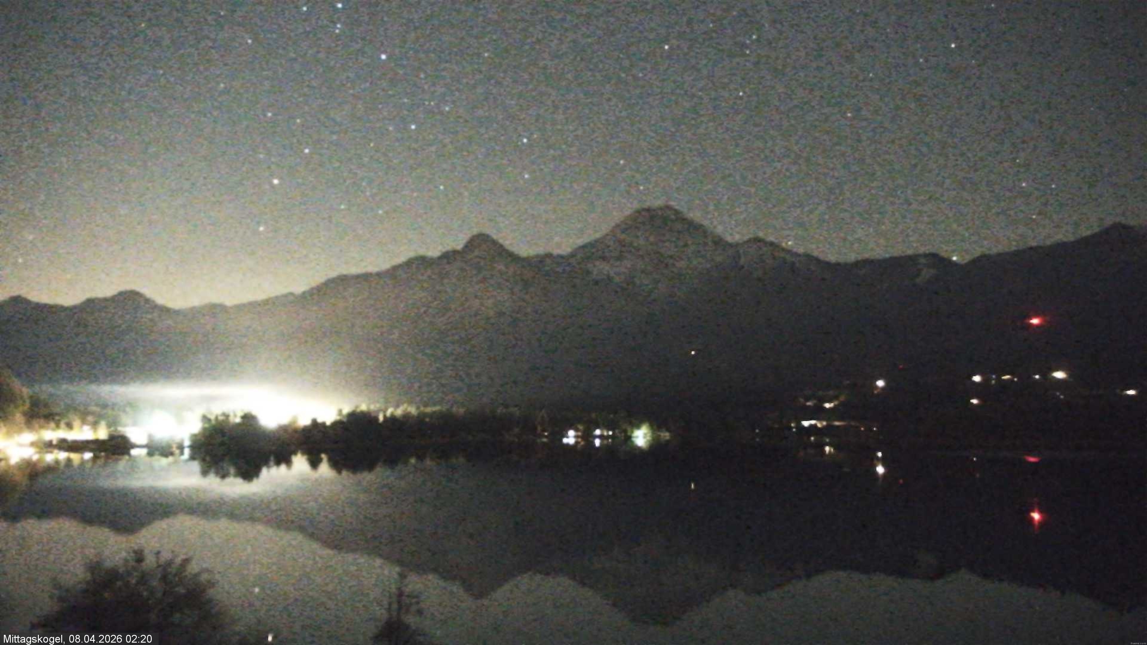 Archived image Webcam Mittagskogel mountain, Faaker See lake