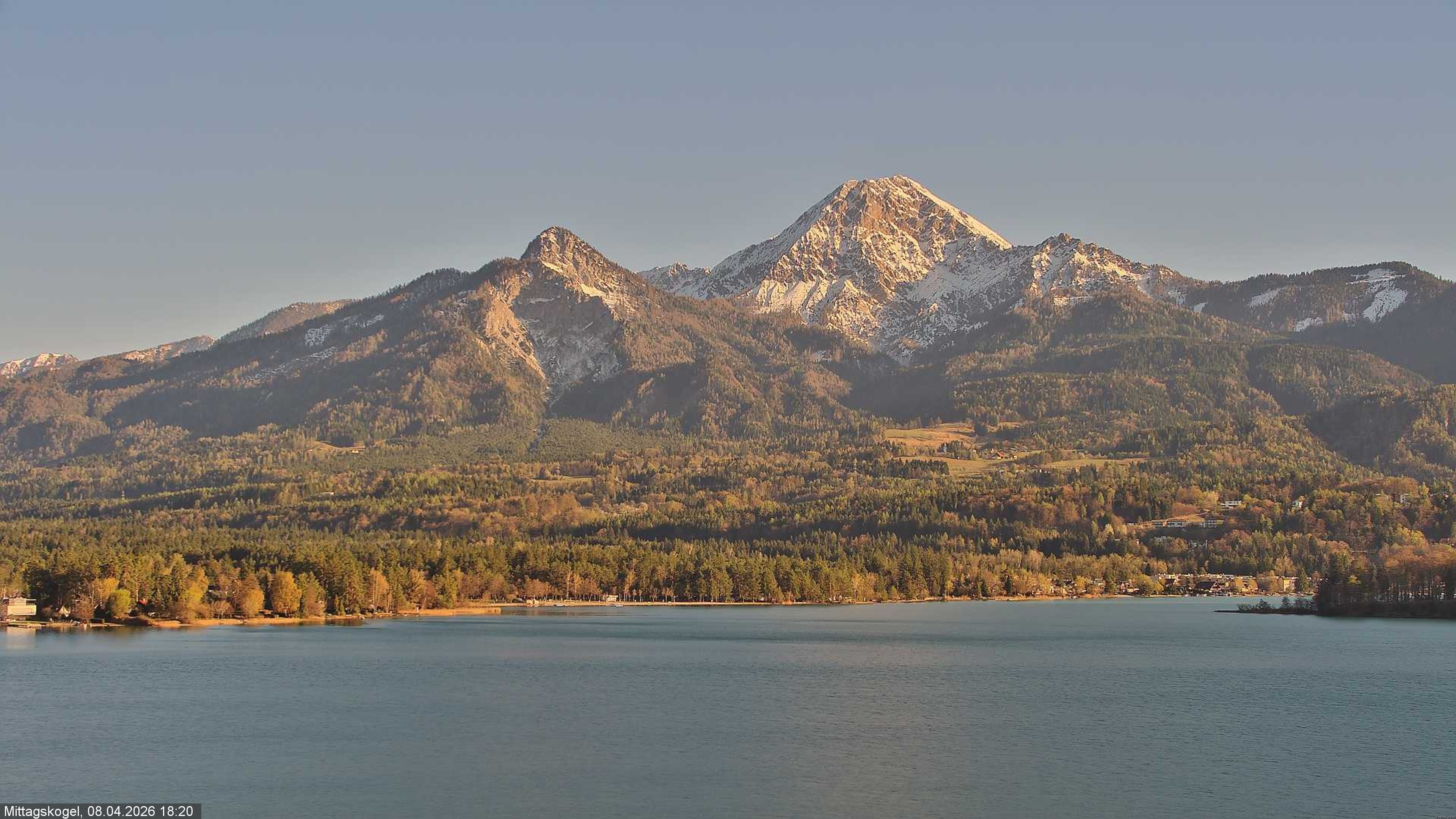 Archived image Webcam Mittagskogel mountain, Faaker See lake