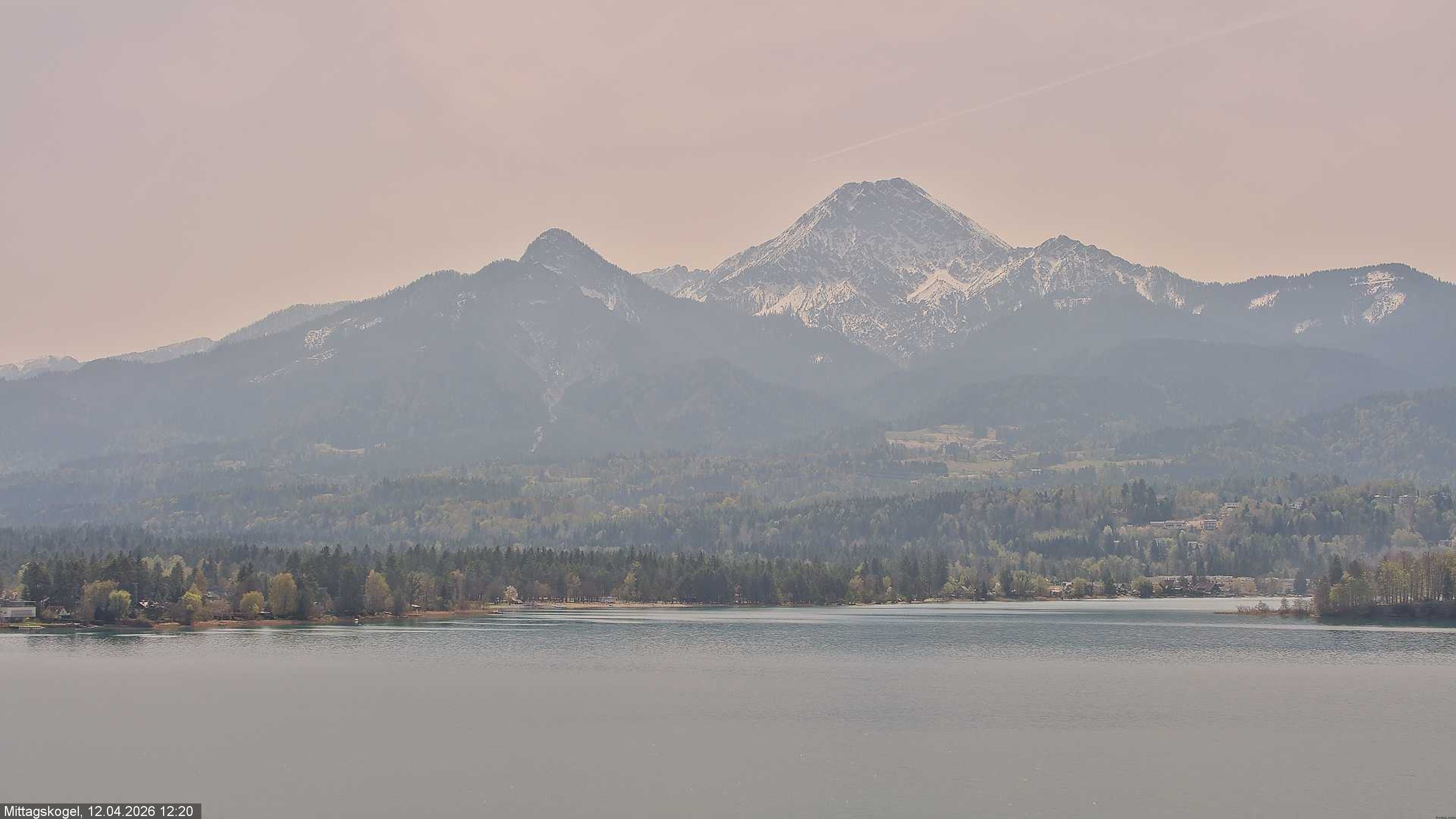 Archiv Foto Webcam Faaker See, Blickrichtung Mittagskogel