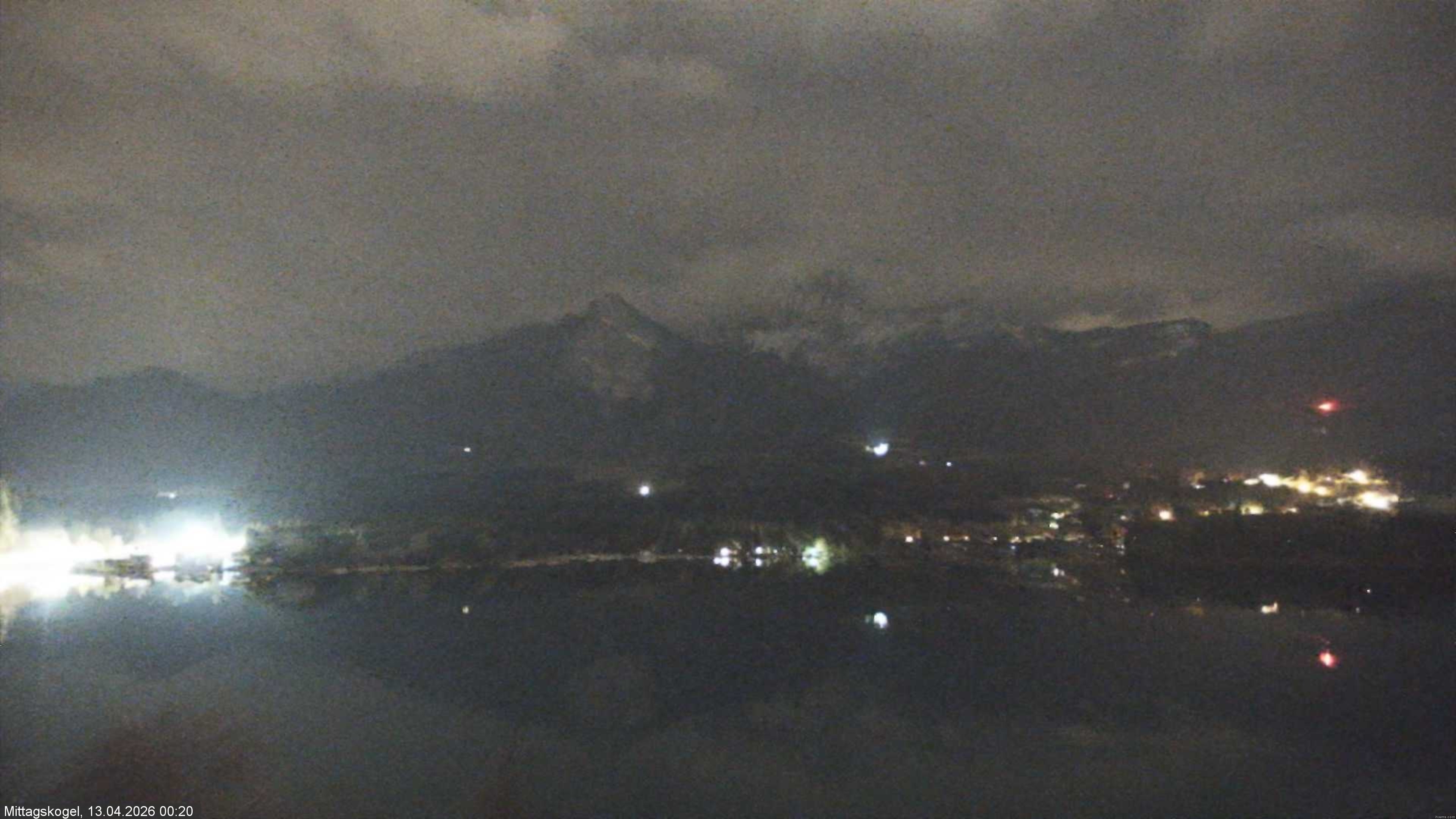 Archiv Foto Webcam Faaker See, Blickrichtung Mittagskogel