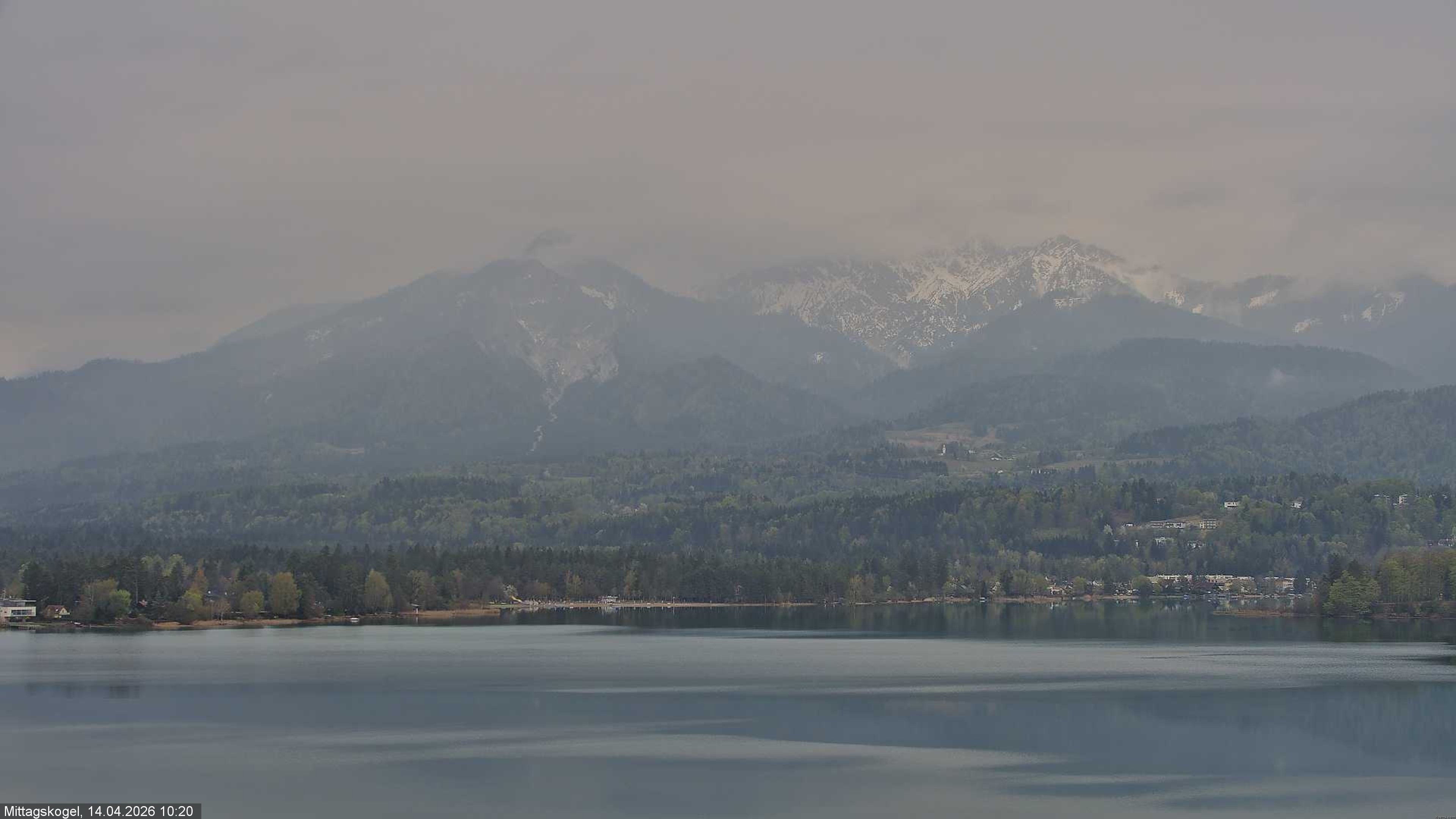 Archiv Foto Webcam Faaker See, Blickrichtung Mittagskogel