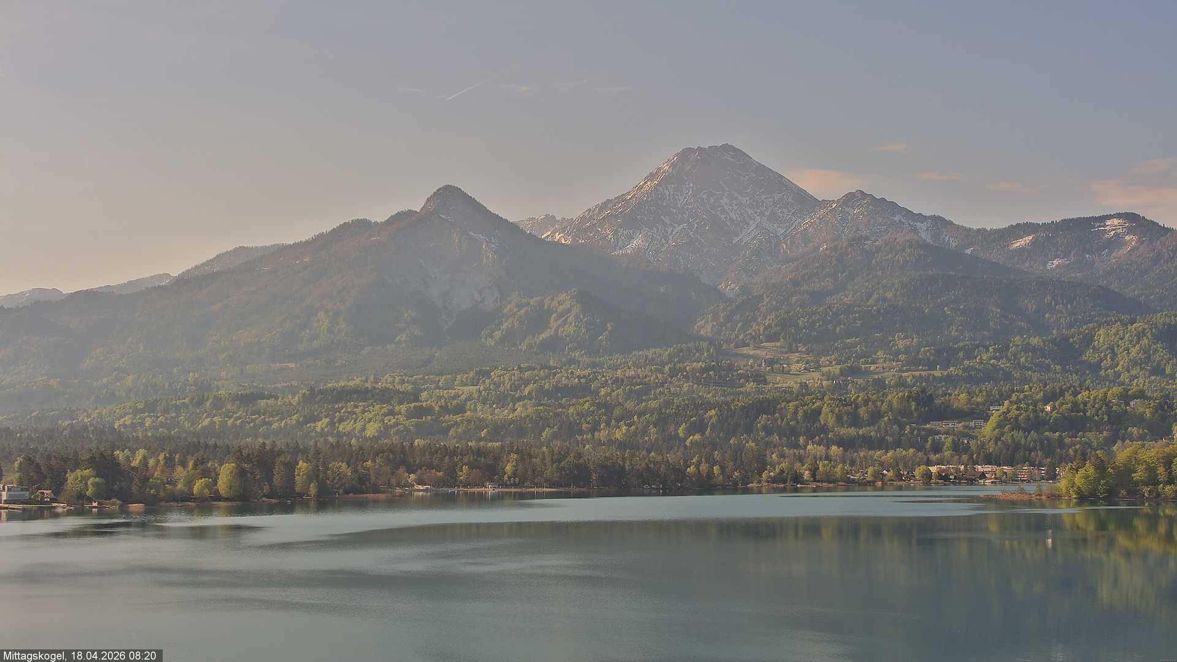 Archived image Webcam Mittagskogel mountain, Faaker See lake