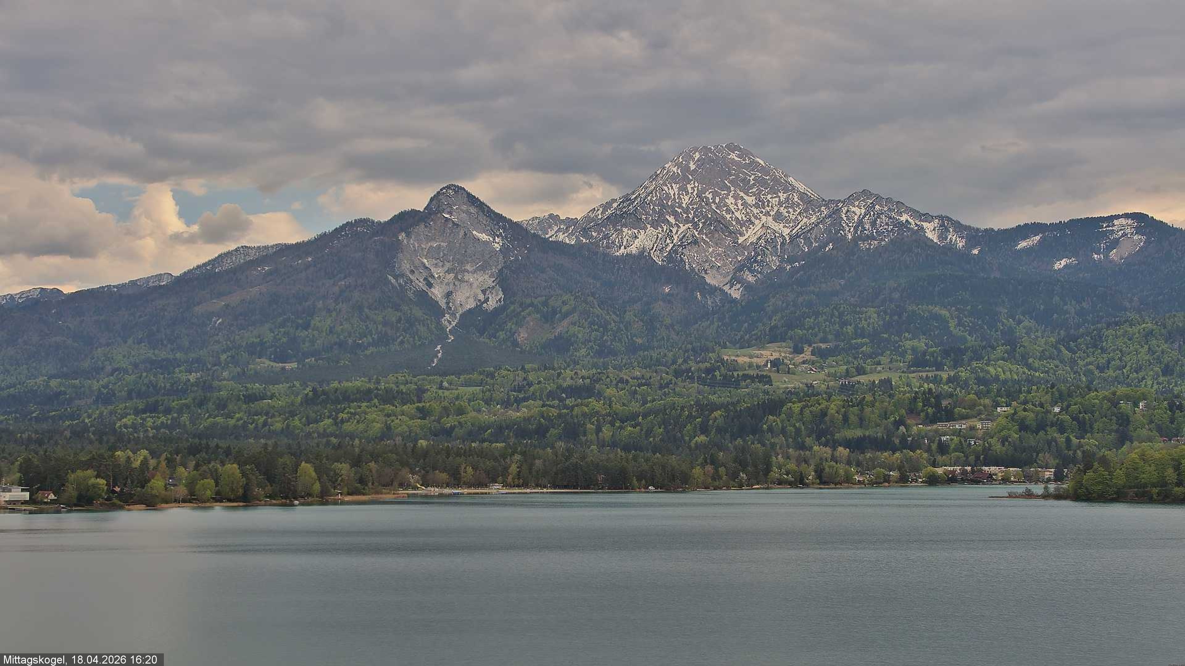 Archived image Webcam Mittagskogel mountain, Faaker See lake