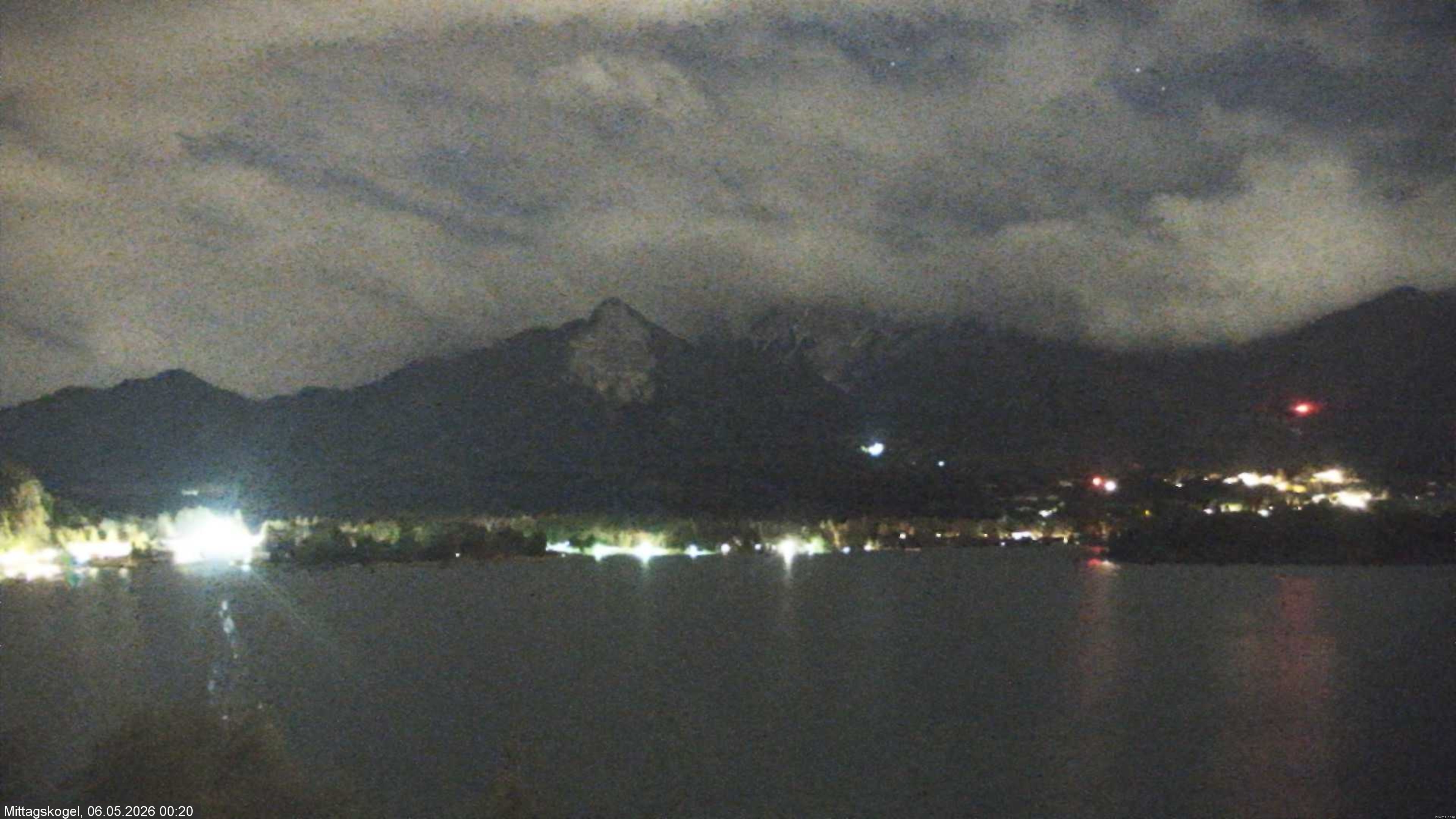 Archiv Foto Webcam Faaker See, Blickrichtung Mittagskogel