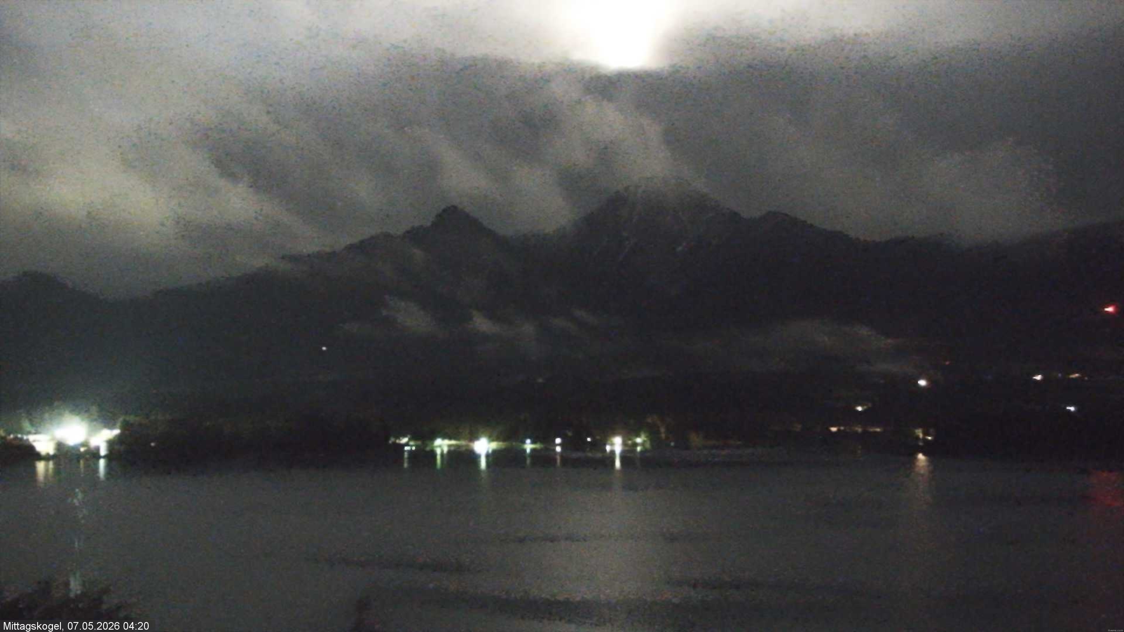 Archived image Webcam Mittagskogel mountain, Faaker See lake