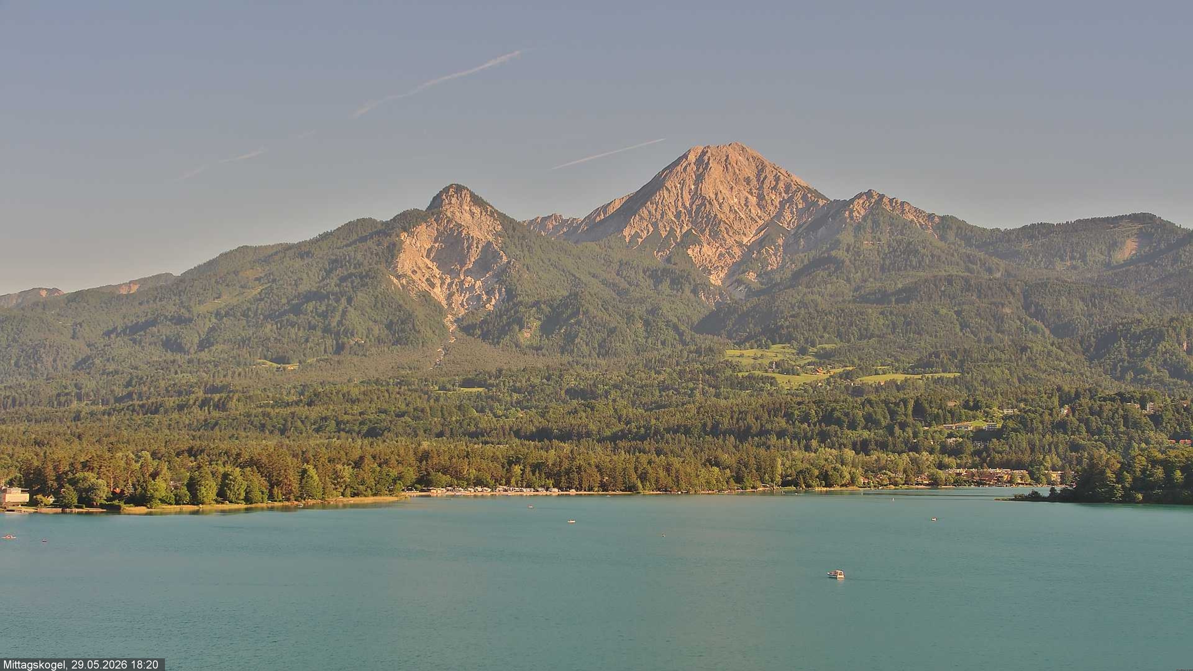 Archived image Webcam Mittagskogel mountain, Faaker See lake