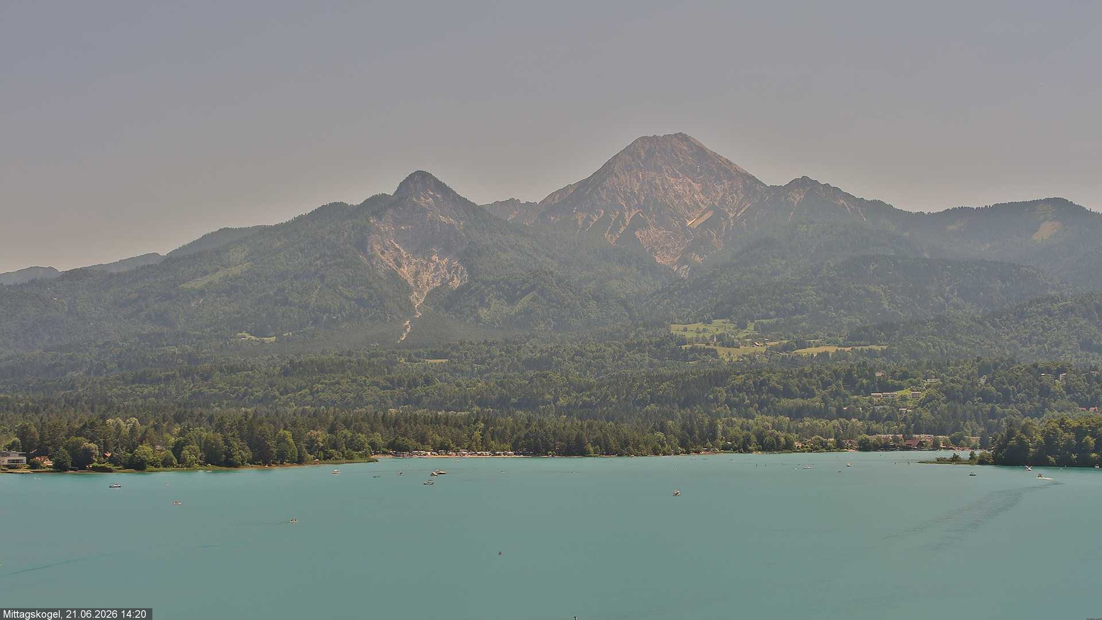 Archiv Foto Webcam Faaker See, Blickrichtung Mittagskogel