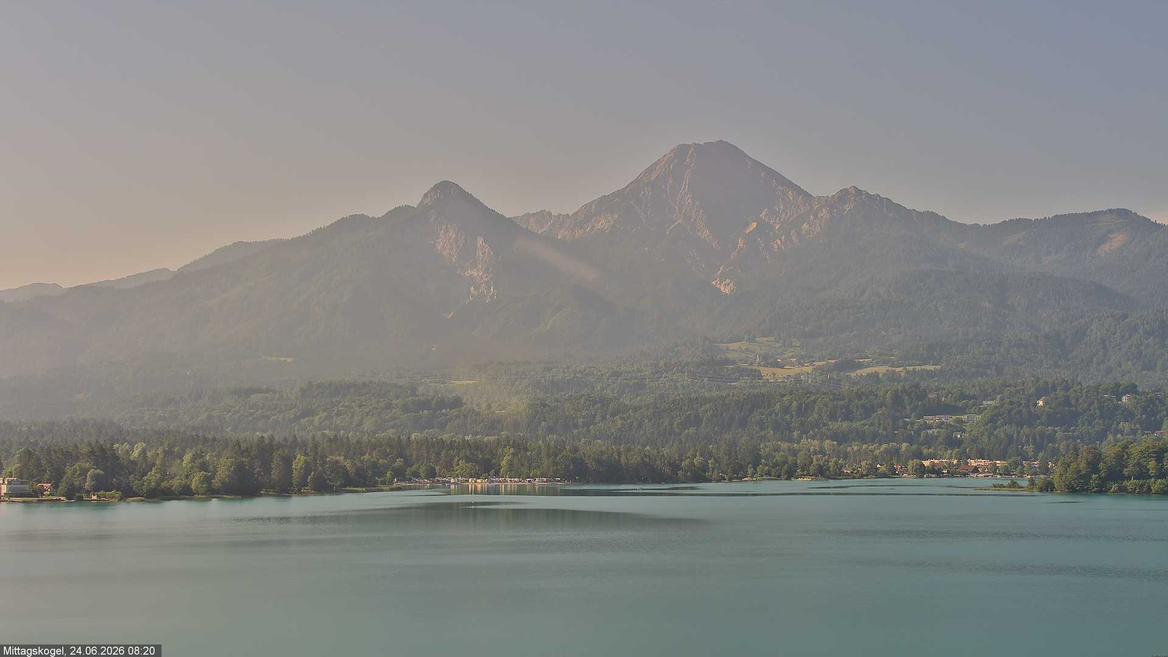 Archived image Webcam Mittagskogel mountain, Faaker See lake