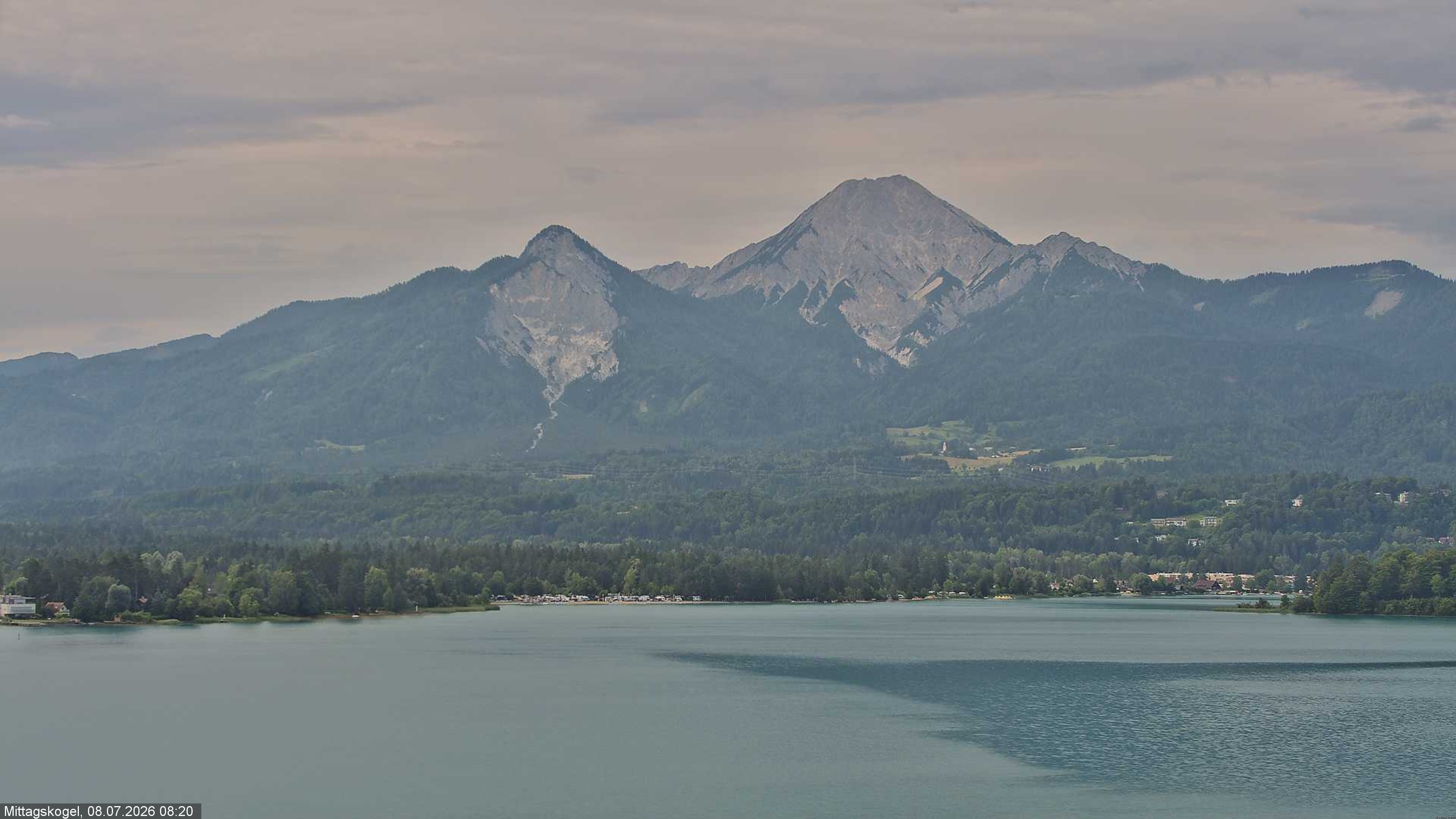 Archiv Foto Webcam Faaker See, Blickrichtung Mittagskogel