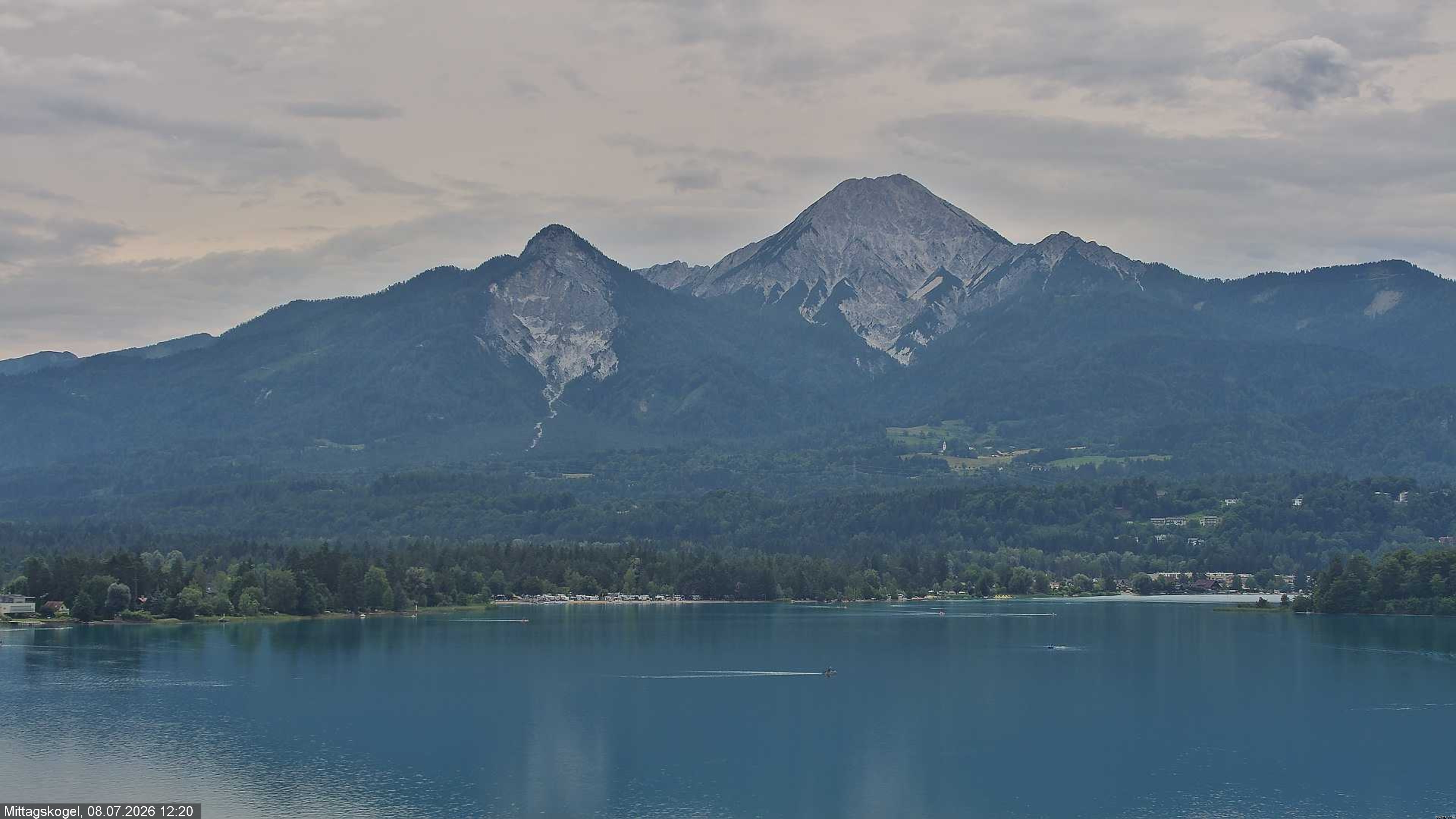 Archiv Foto Webcam Faaker See, Blickrichtung Mittagskogel